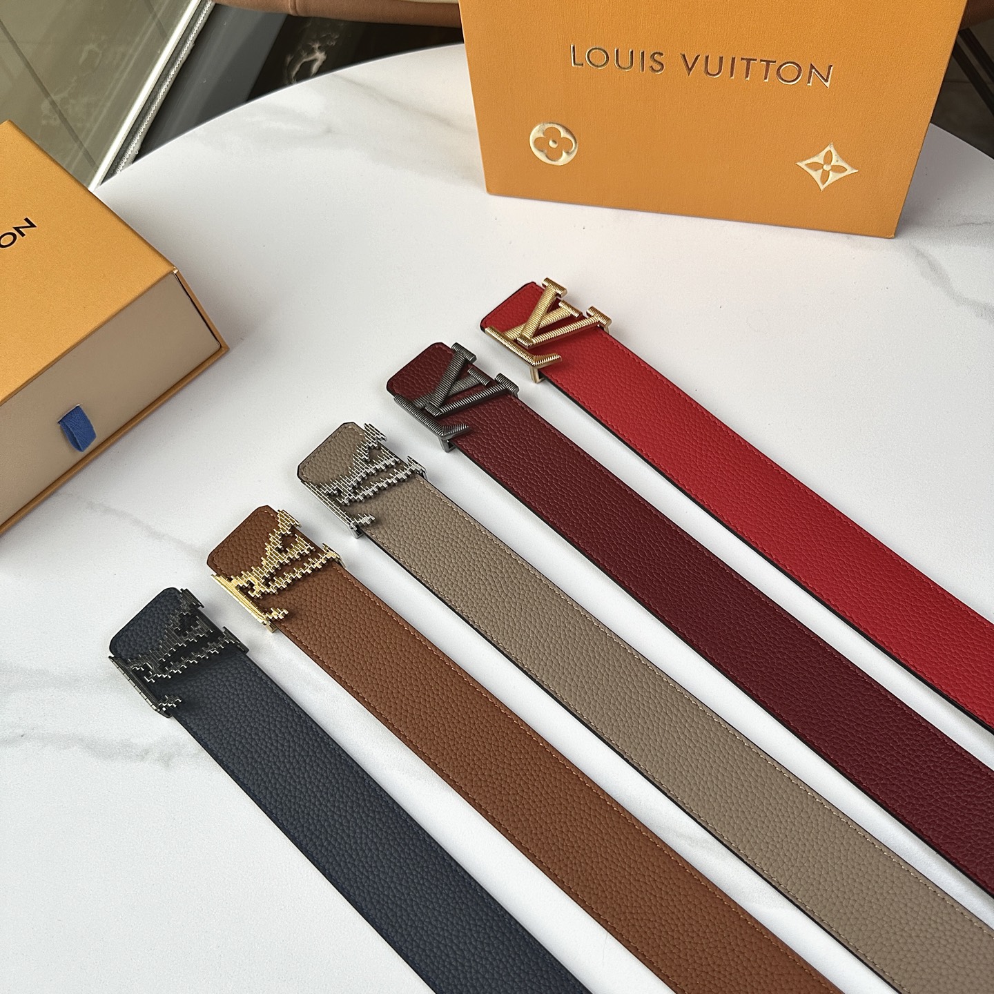 Louis Vuitton Male Basic Belt Cow Leather S-l