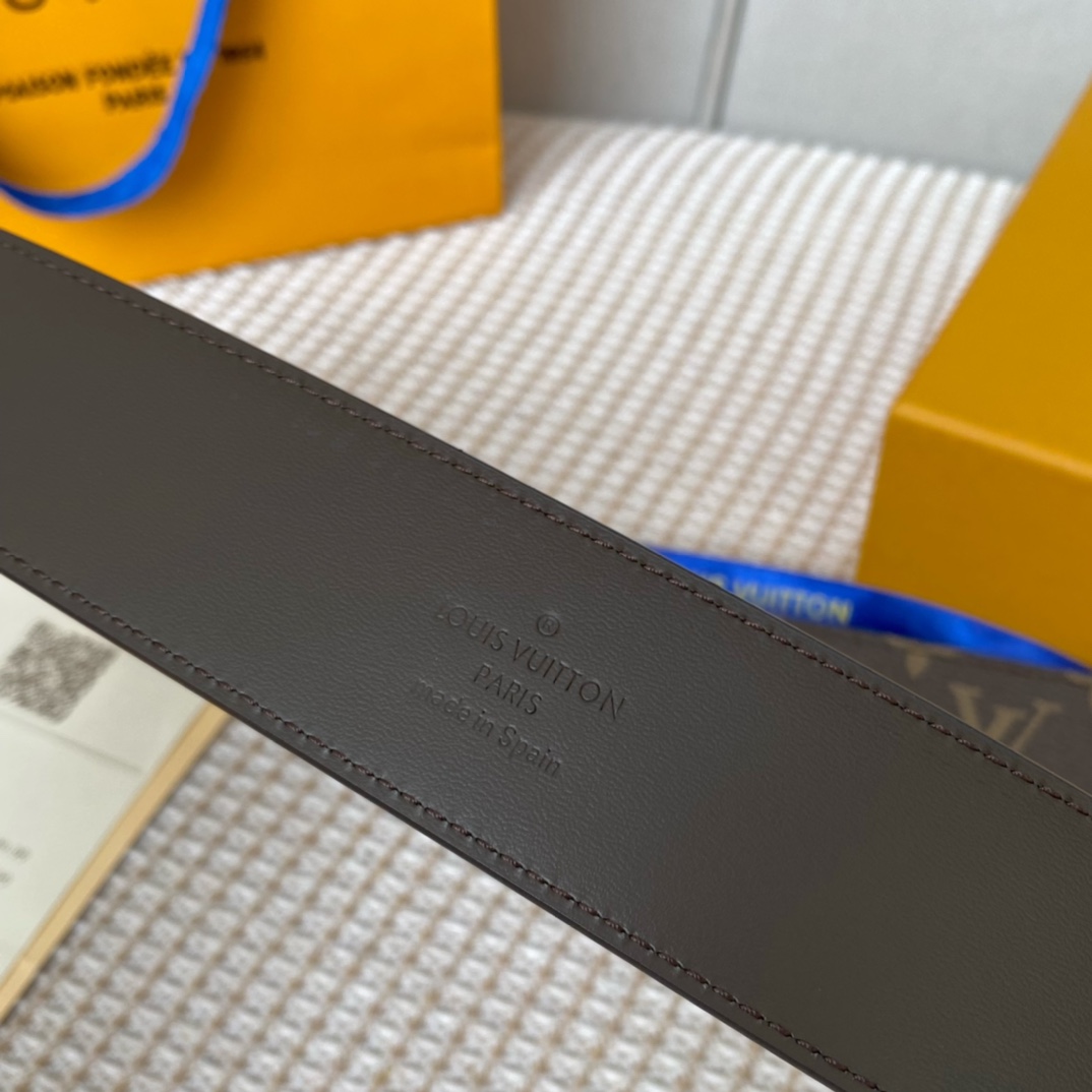Louis Vuitton Basic Belt 40mm