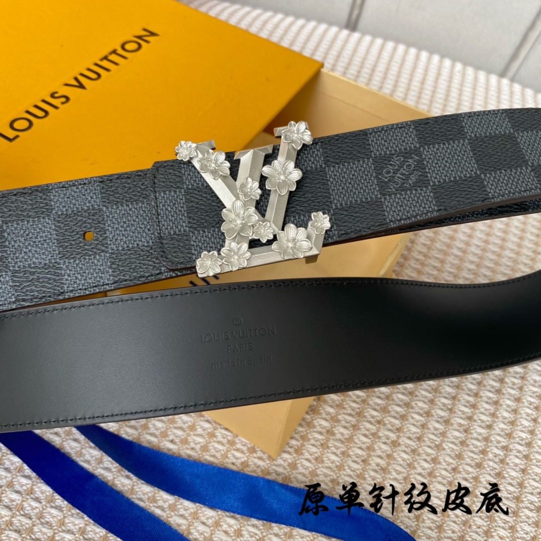 Louis Vuitton Basic Belt 40mm