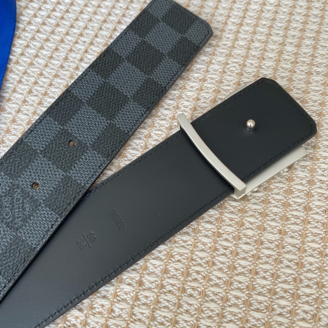 Louis Vuitton Basic Belt 40mm
