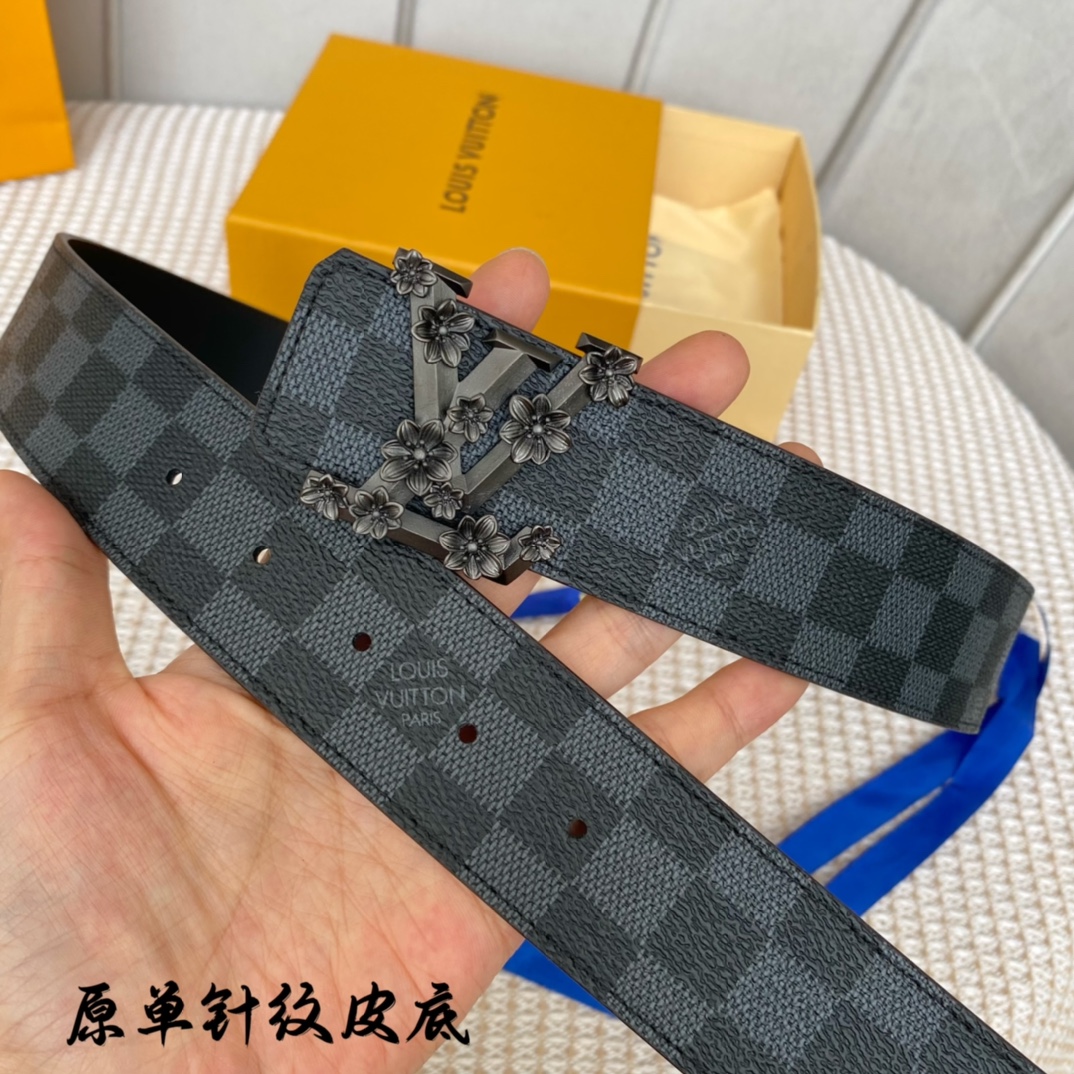 Louis Vuitton Basic Belt 40mm