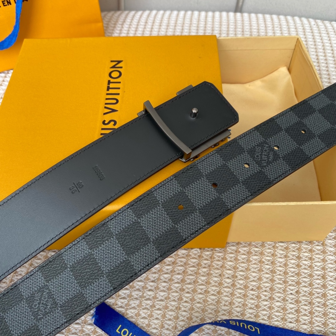 Louis Vuitton Basic Belt 40mm