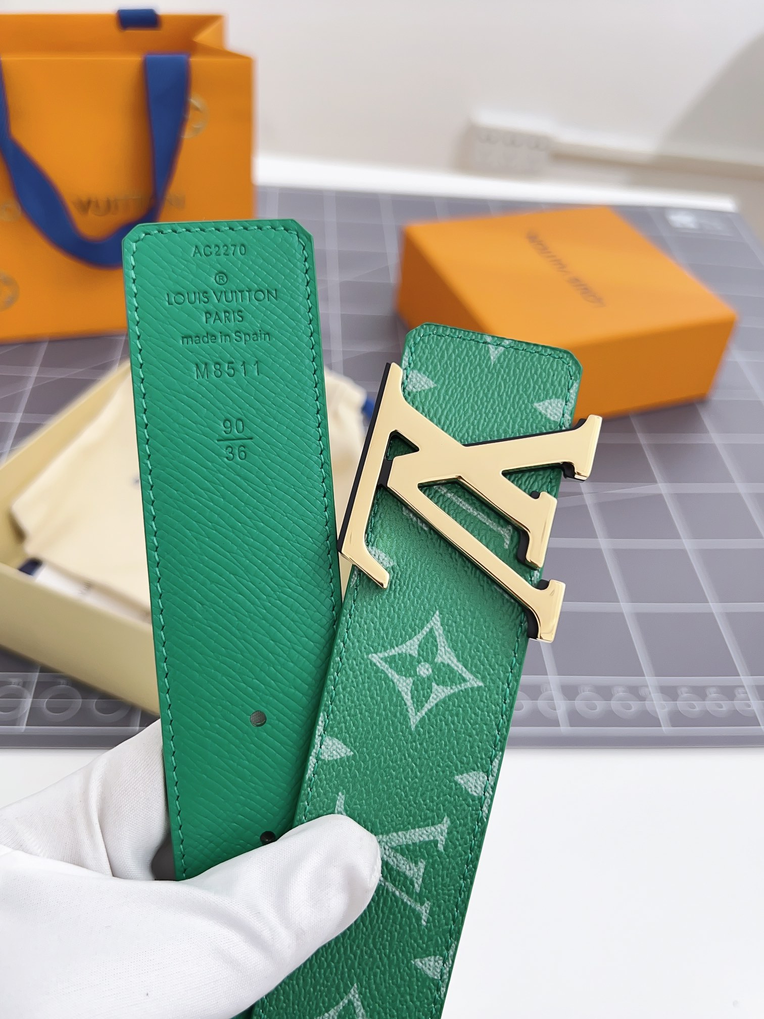 Louis Vuitton Basic Belt Cow Leather 40mm