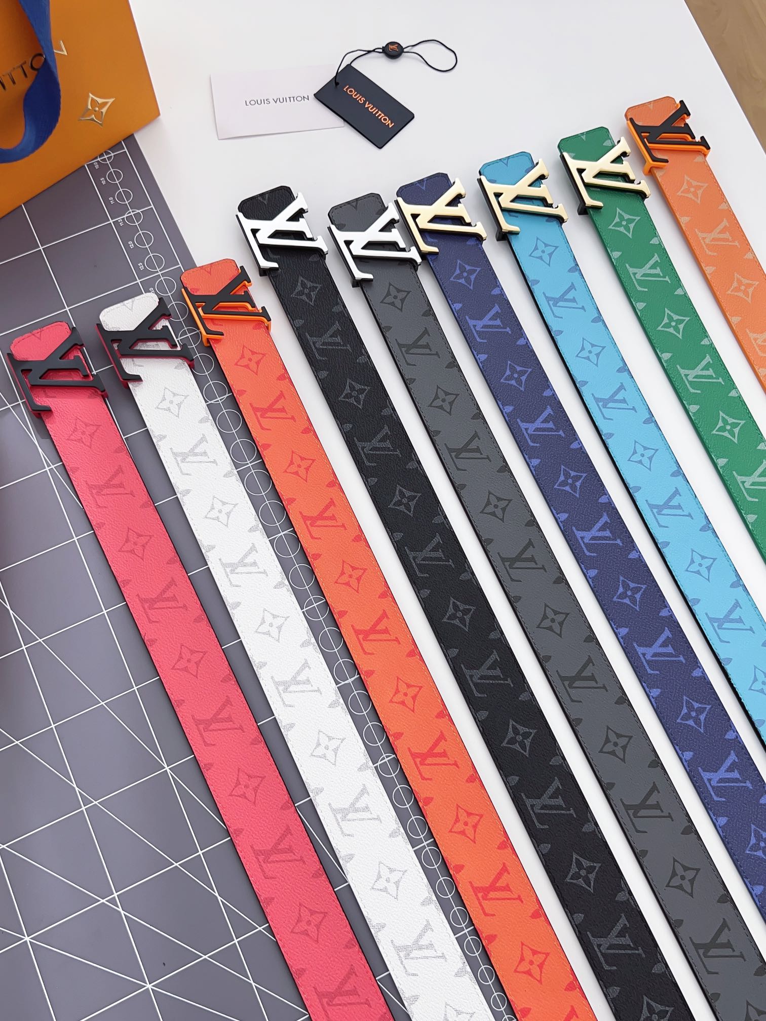 Louis Vuitton Basic Belt Cow Leather 40mm