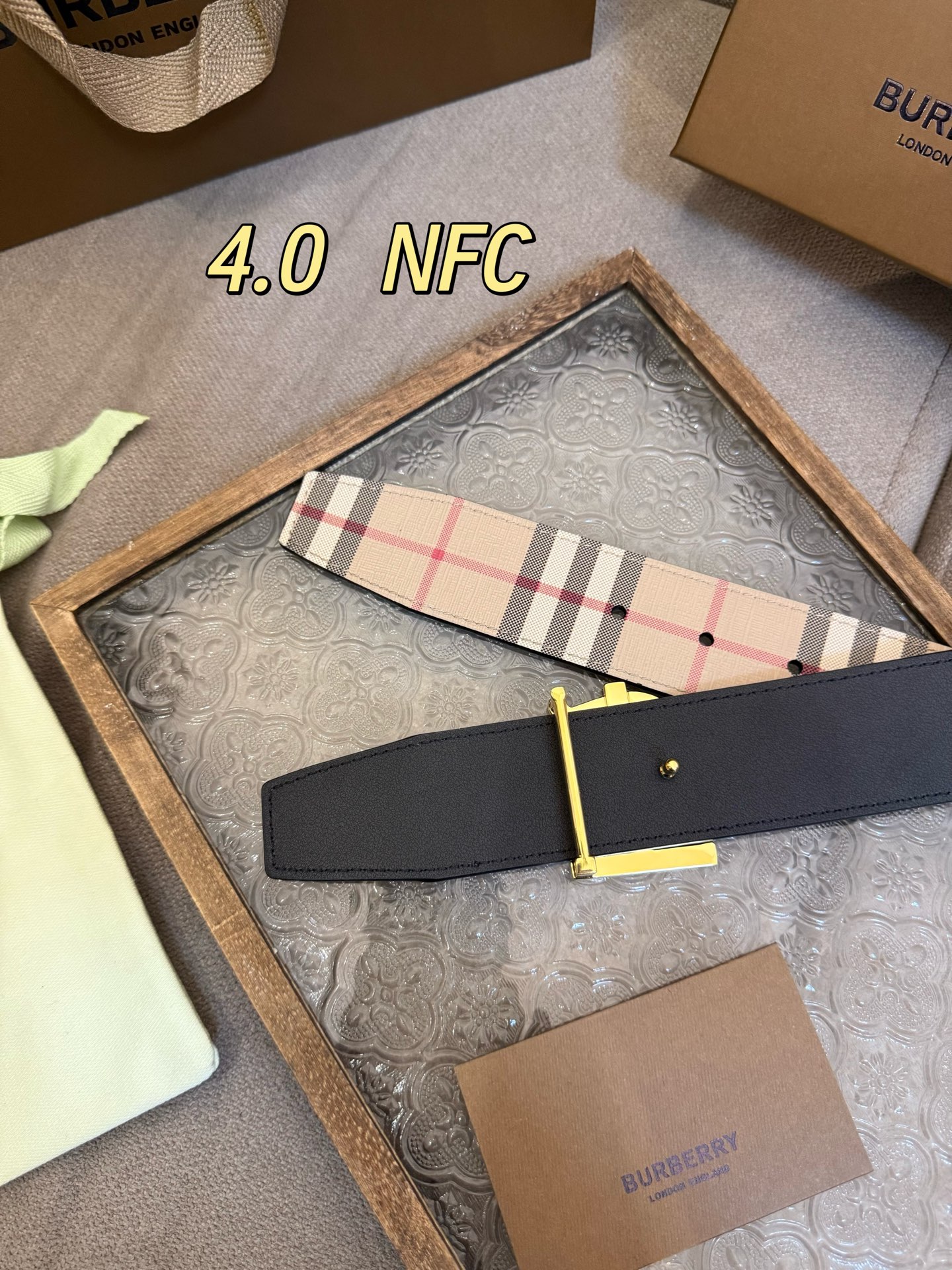 Burberry Basic Belt Cow Leather M