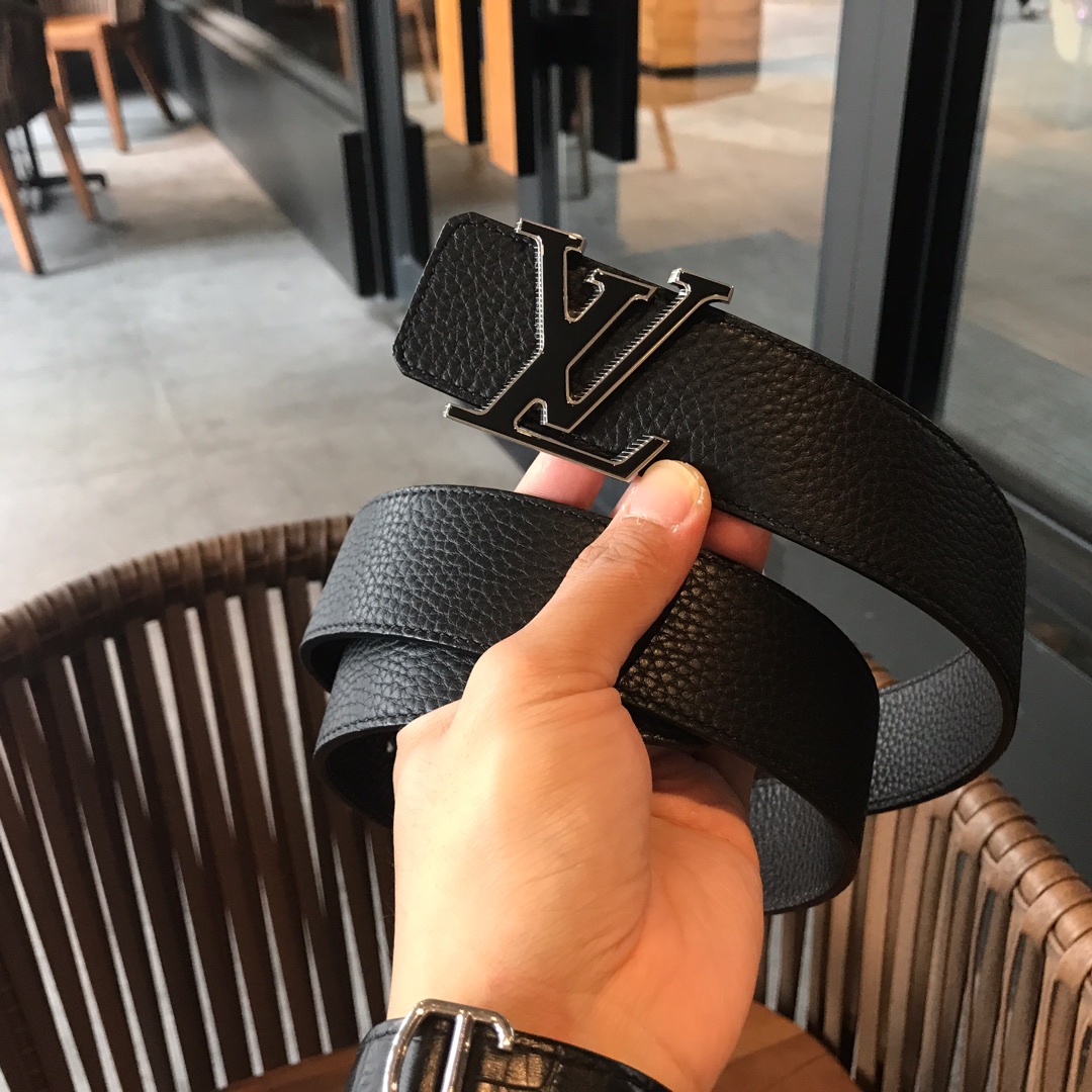 Louis Vuitton Male Leather Belt Cow Leather L