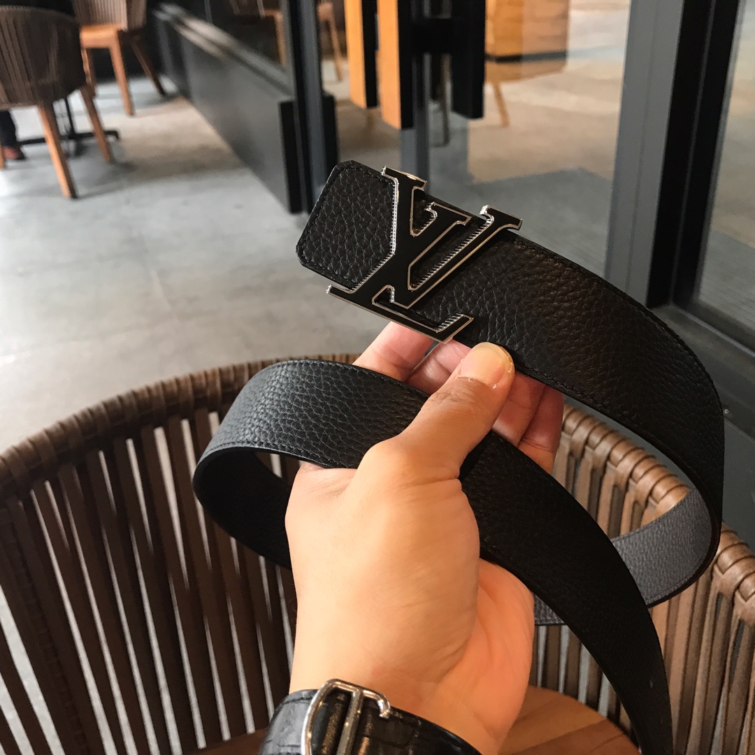 Louis Vuitton Male Leather Belt Cow Leather L