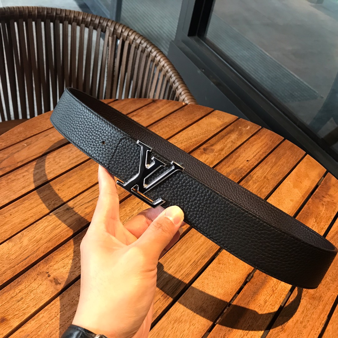 Louis Vuitton Male Leather Belt Cow Leather L