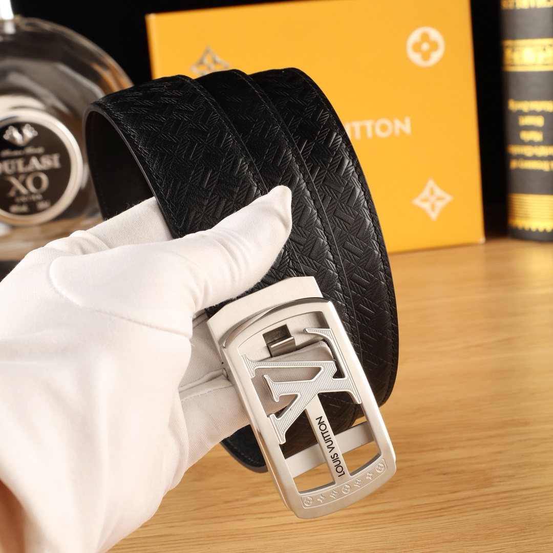 Louis Vuitton Basic Belt L