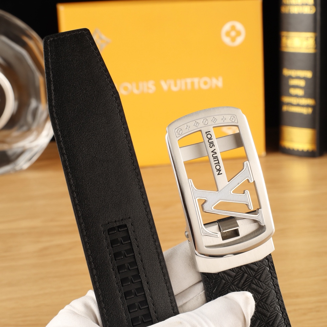 Louis Vuitton Basic Belt L