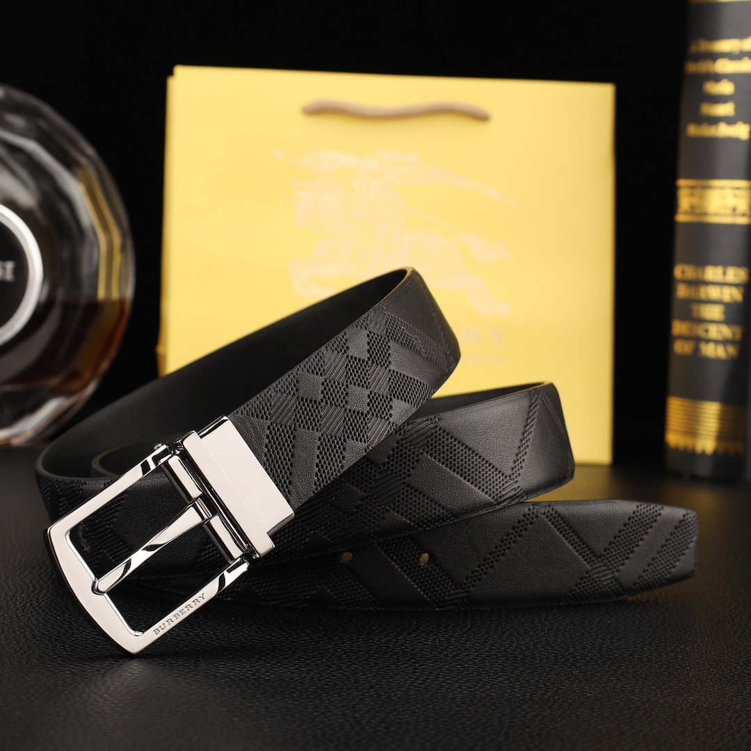 Burberry Basic Belt Cow Leather