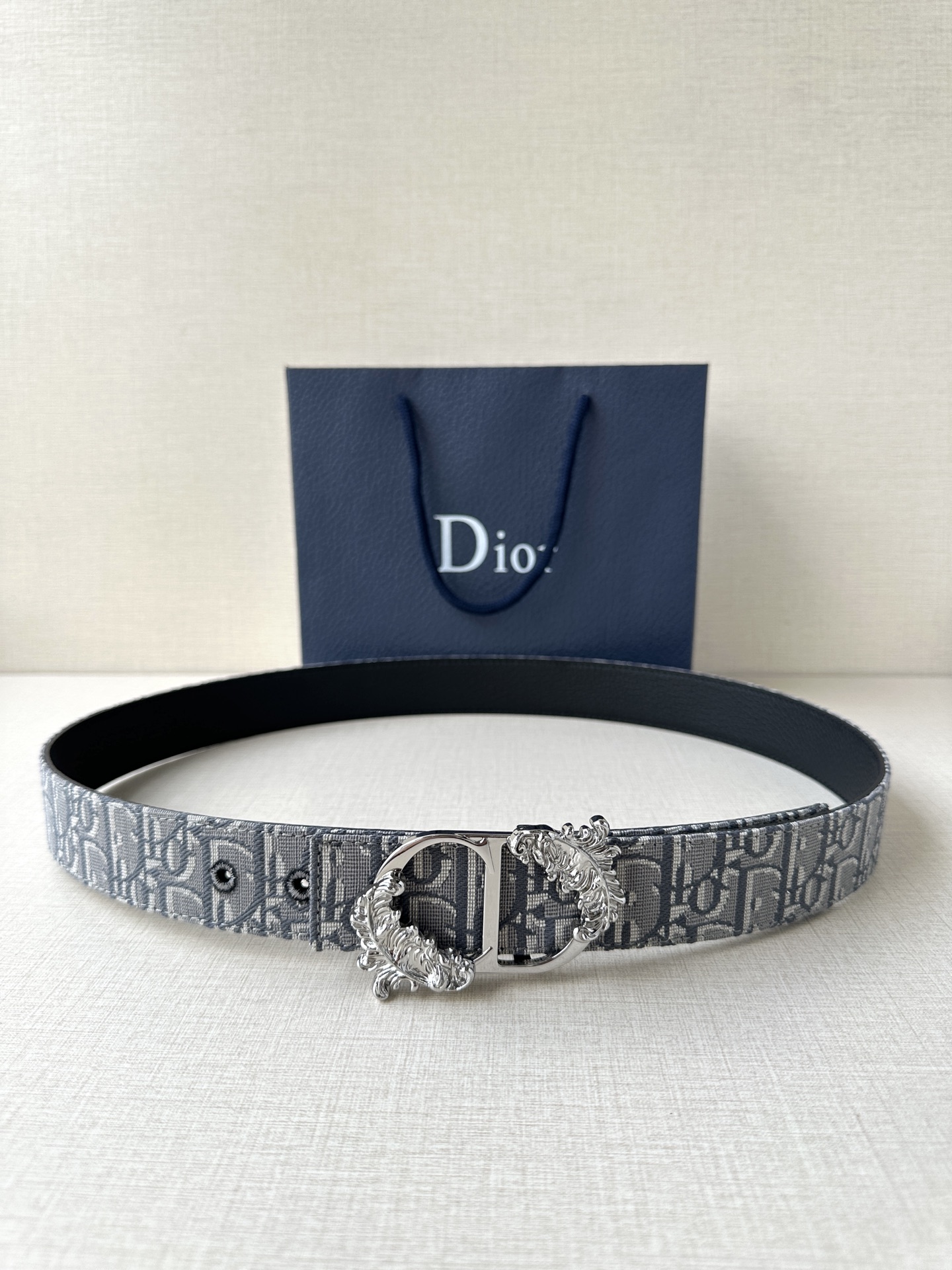 Dior Male Basic Belt Gold M-l