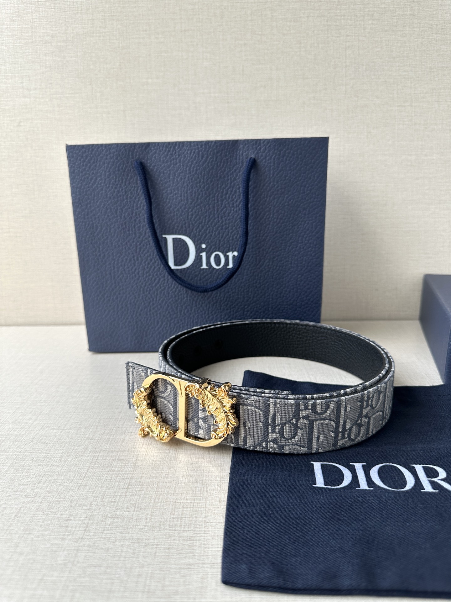 Dior Male Basic Belt Gold M-l