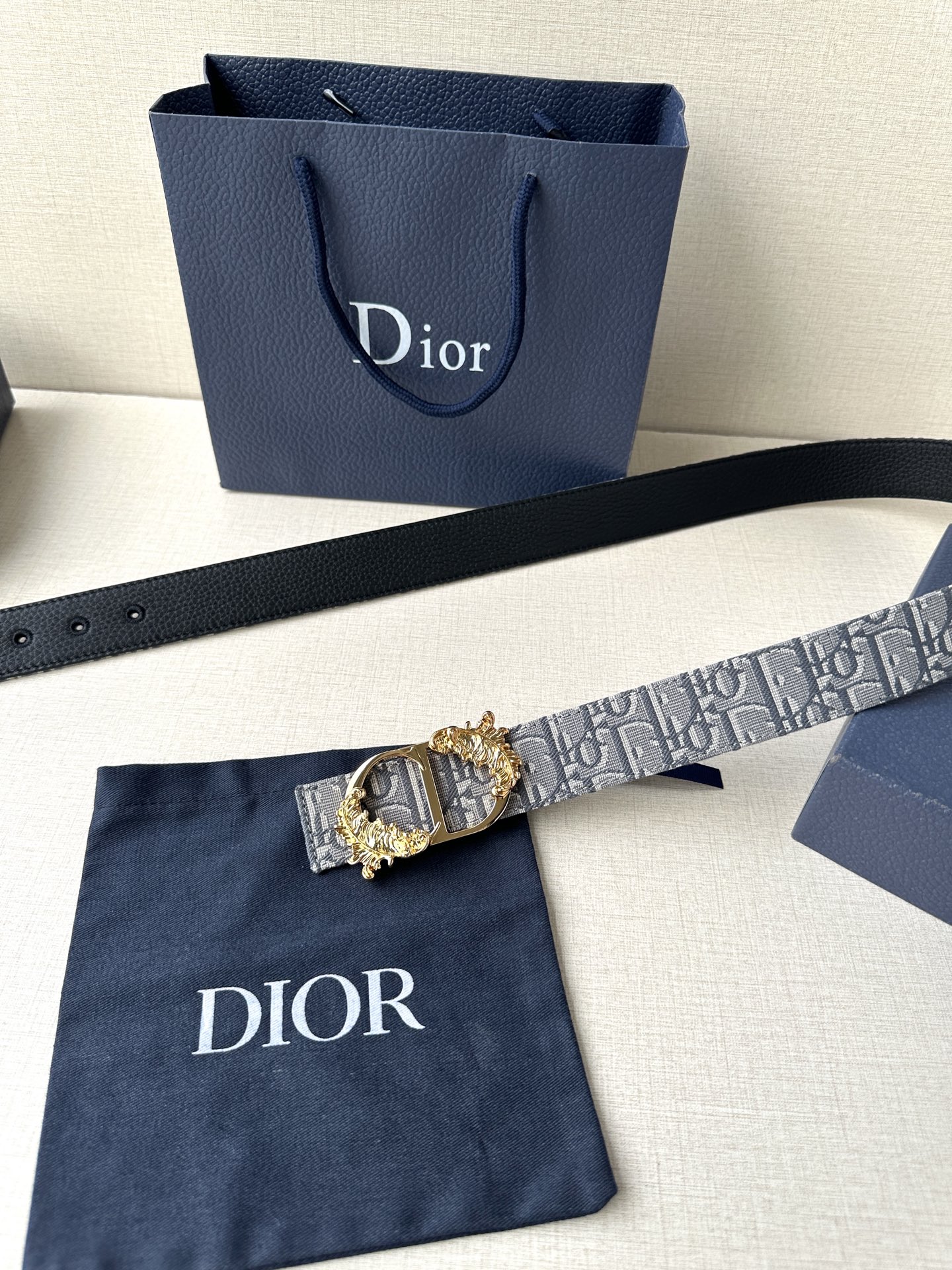 Dior Male Basic Belt Gold M-l