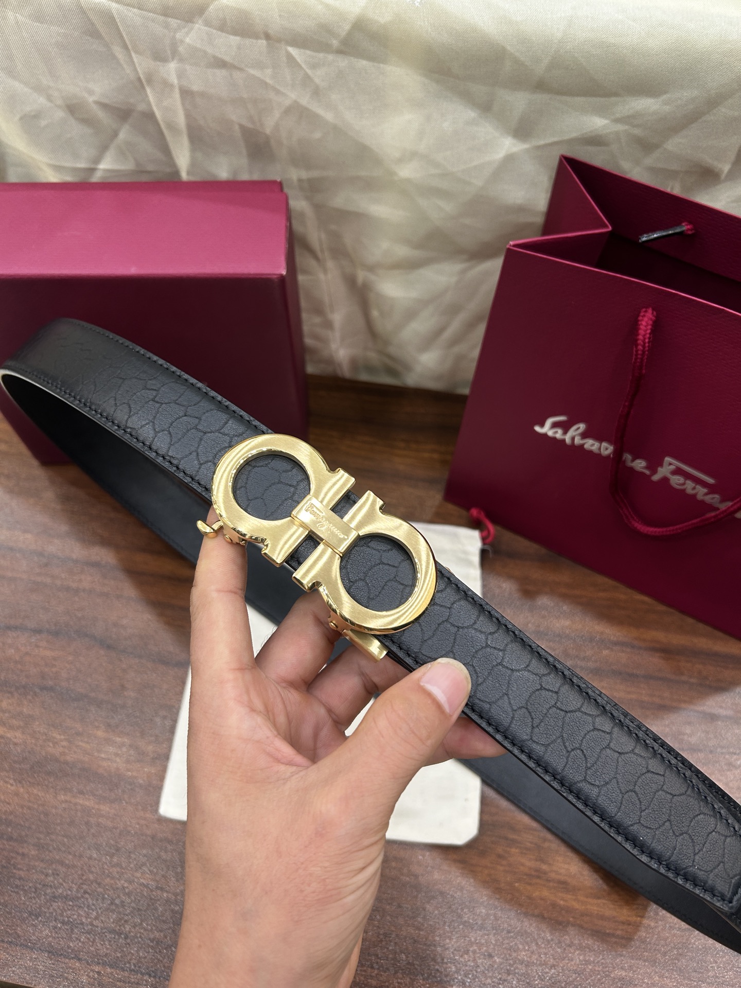 Salvatore Ferragamo Leather Belt