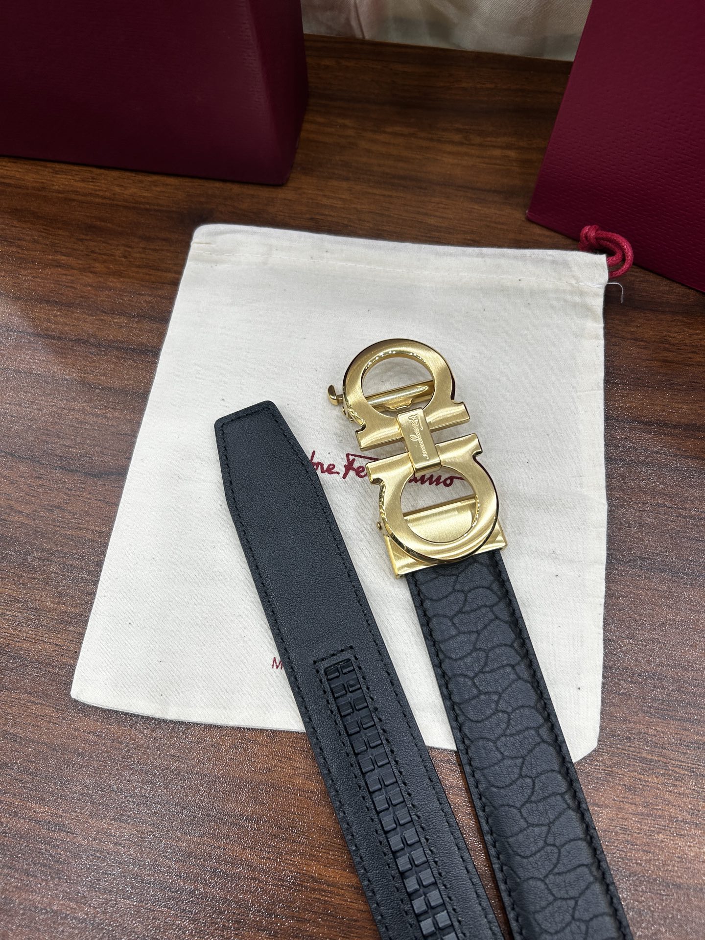 Salvatore Ferragamo Leather Belt