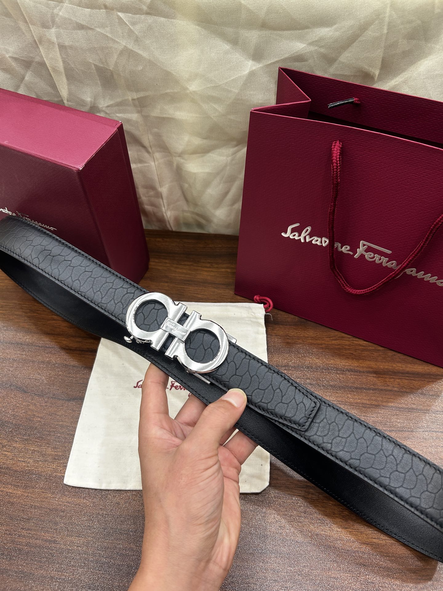 Salvatore Ferragamo Leather Belt