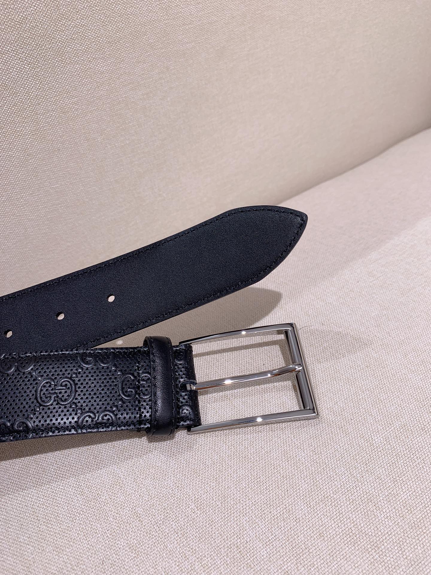 Gucci Male Basic Belt Cow Leather