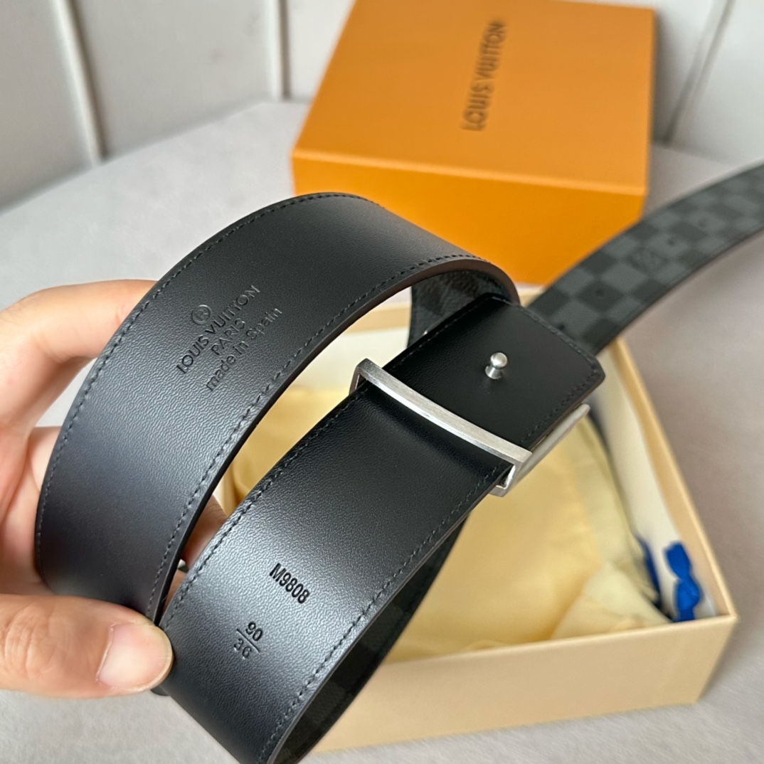 Louis Vuitton Basic Belt 40mm-s