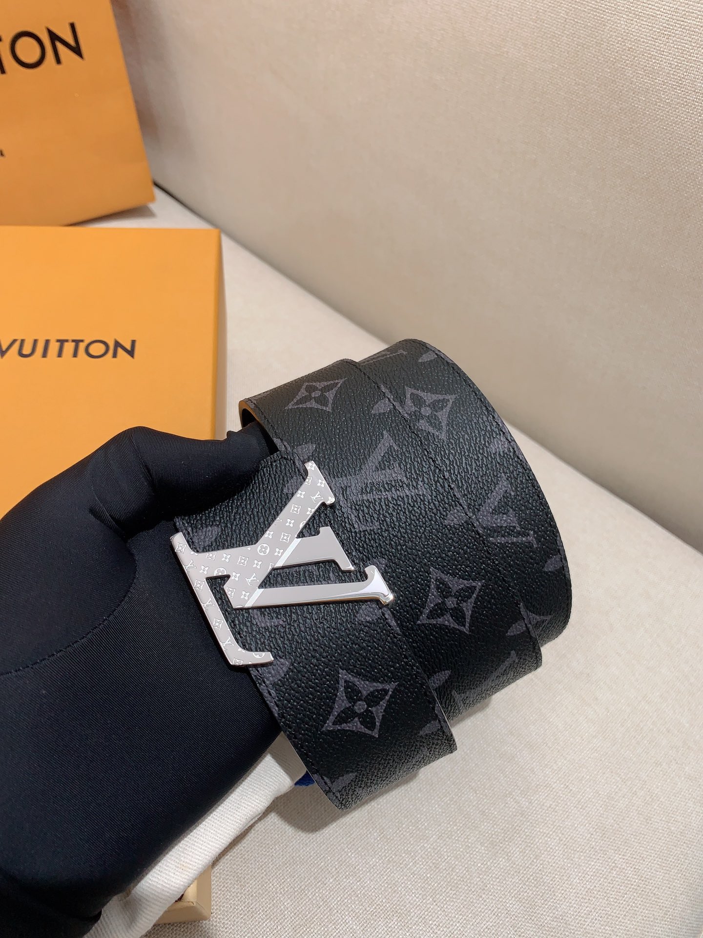 Louis Vuitton Basic Belt