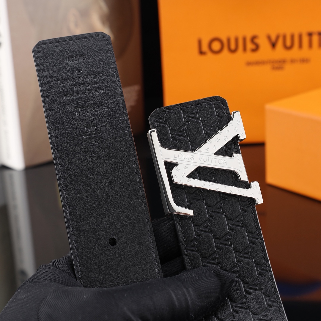 Louis Vuitton Basic Belt