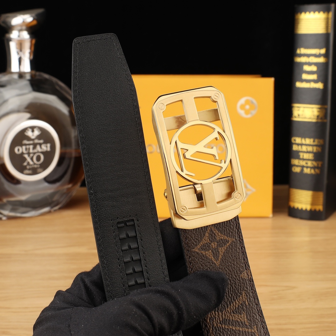 Louis Vuitton Basic Belt