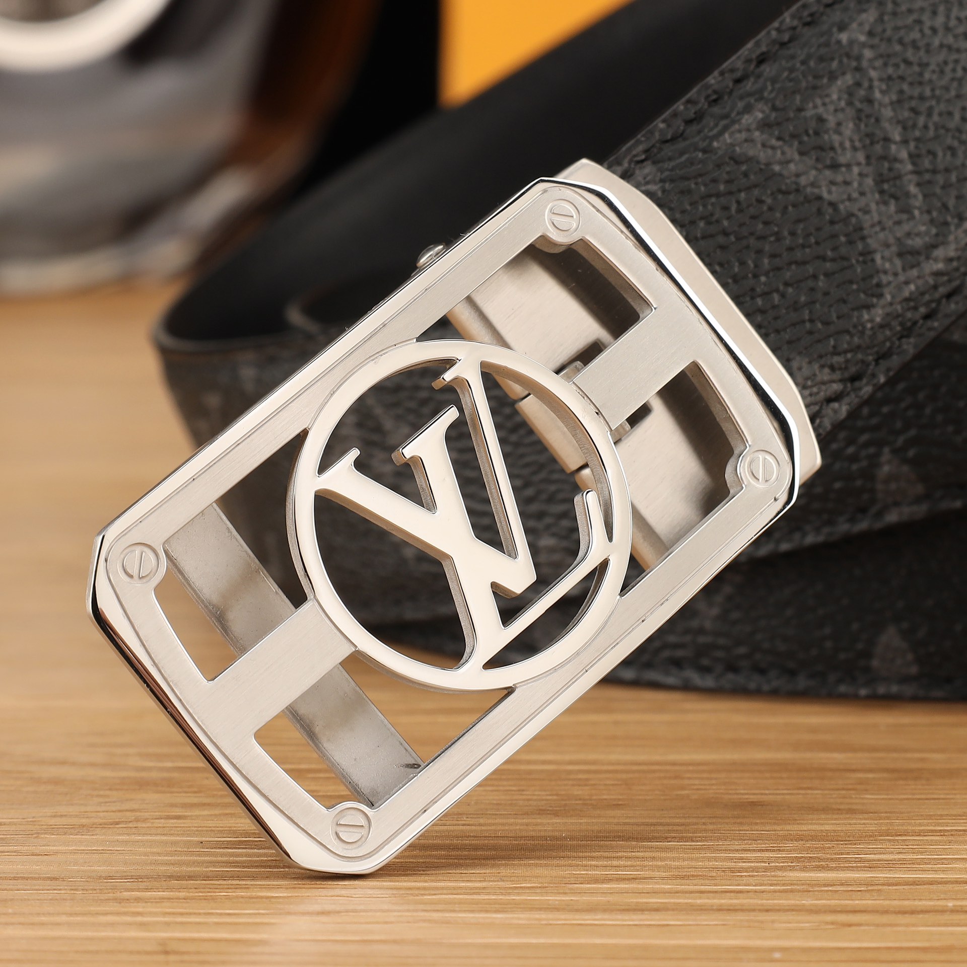 Louis Vuitton Basic Belt