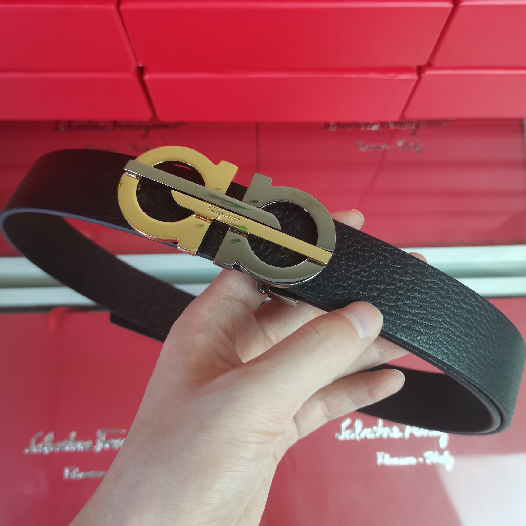 Salvatore Ferragamo Male Leather Belt Adjustable 35mm-m