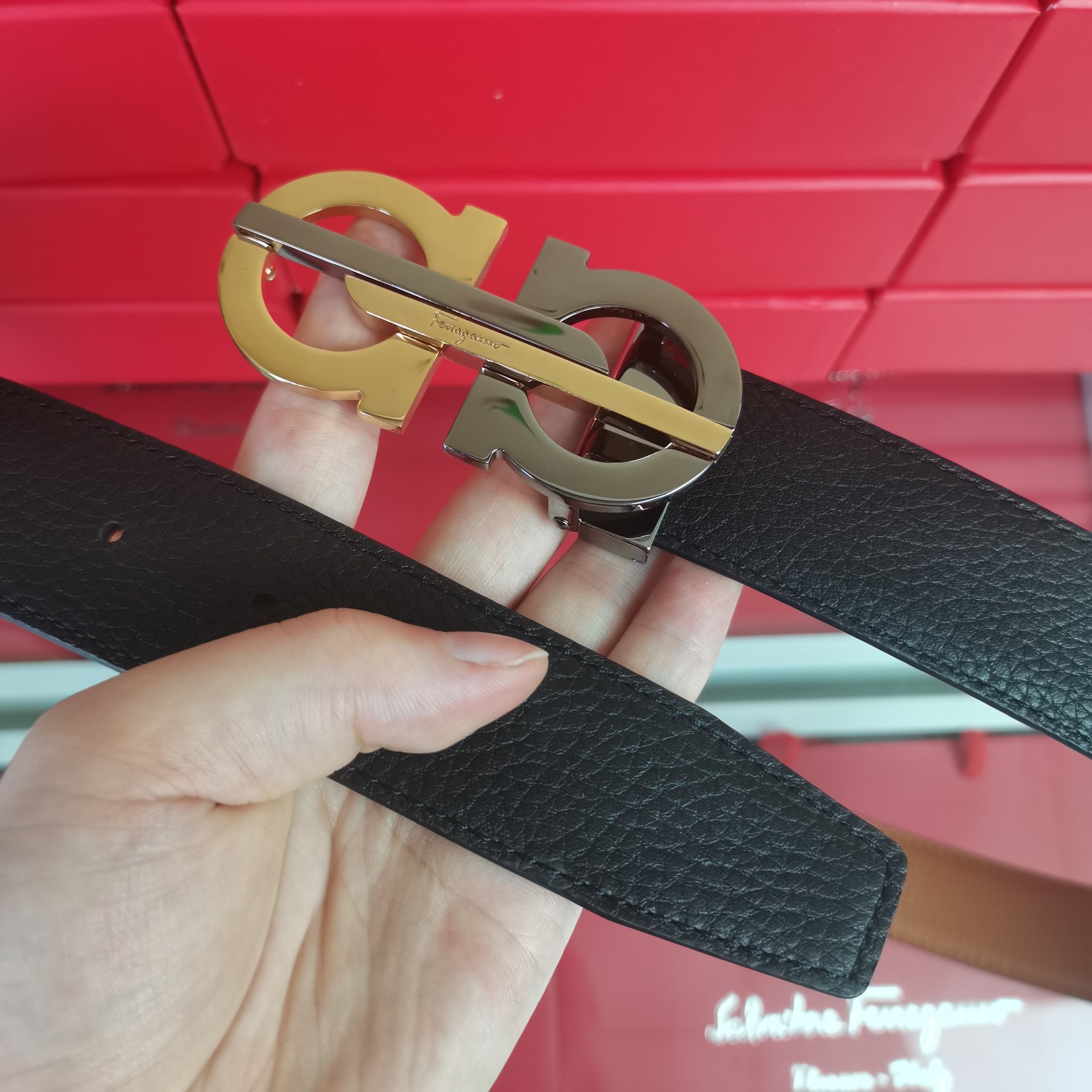 Salvatore Ferragamo Male Leather Belt Adjustable 35mm-m