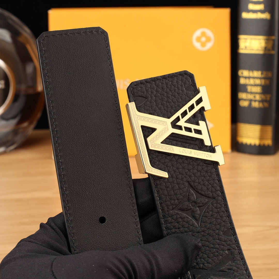 Louis Vuitton Basic Belt