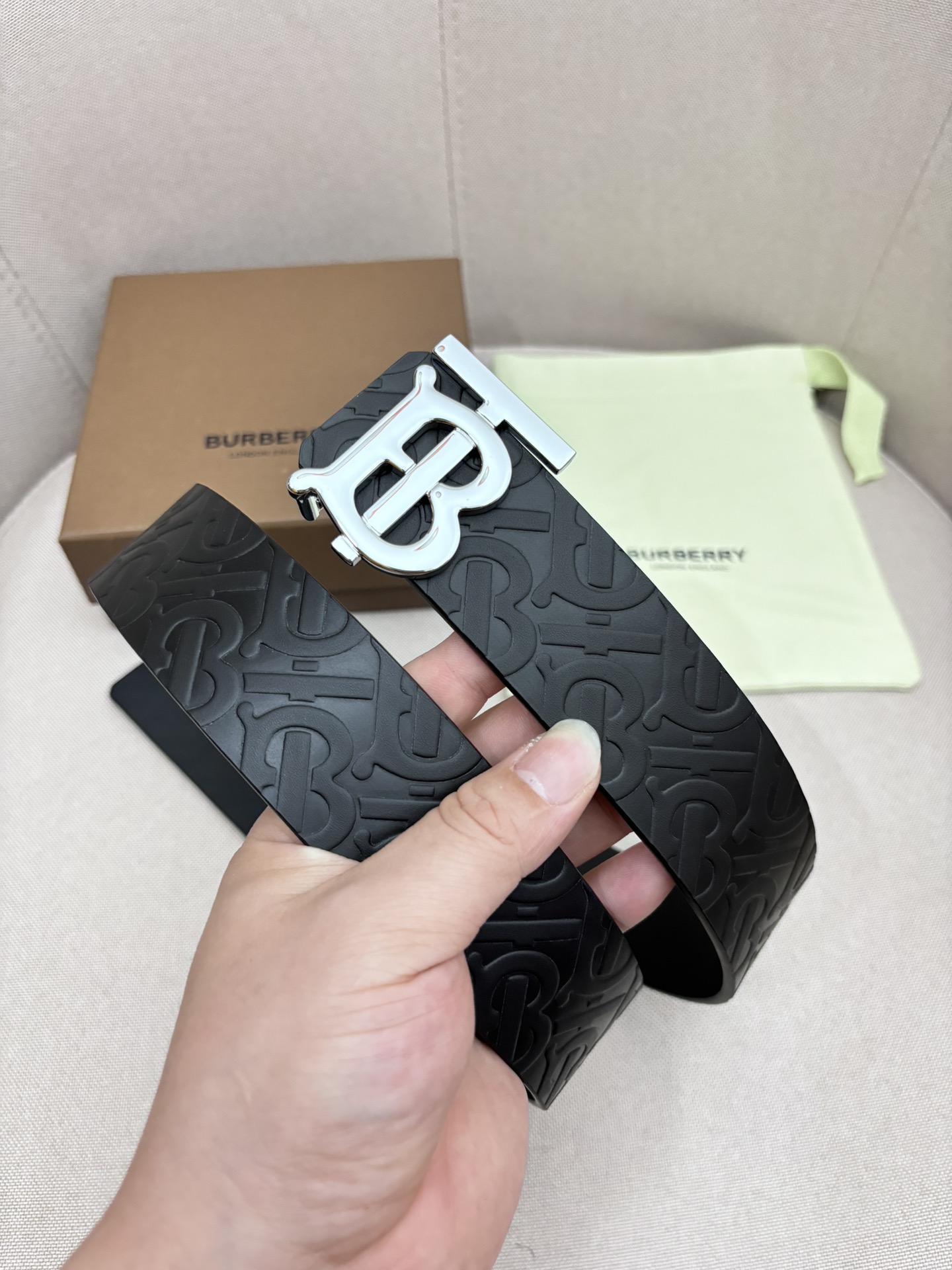 Burberry Male Leather Belt Top Grain Leather M