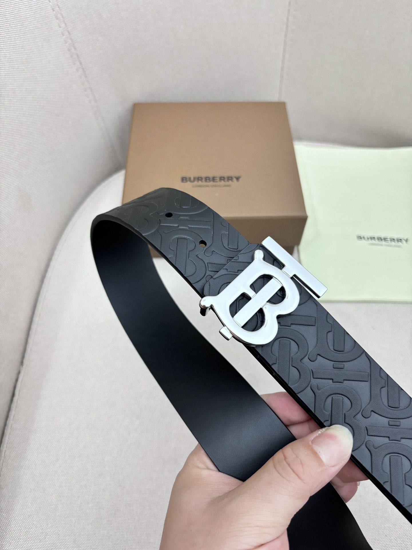 Burberry Male Leather Belt Top Grain Leather M