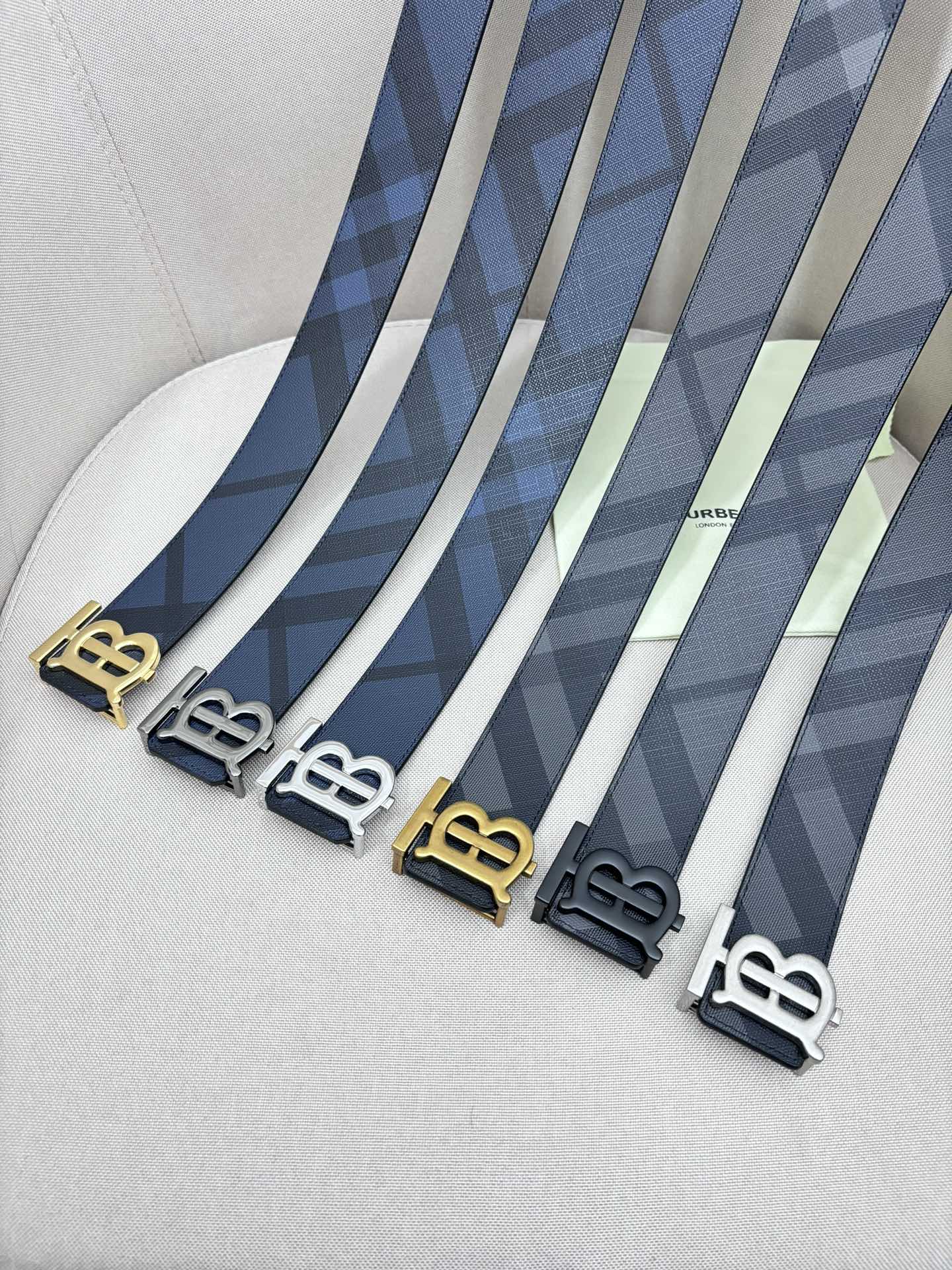 Burberry Male Leather Belt Top Grain Leather M