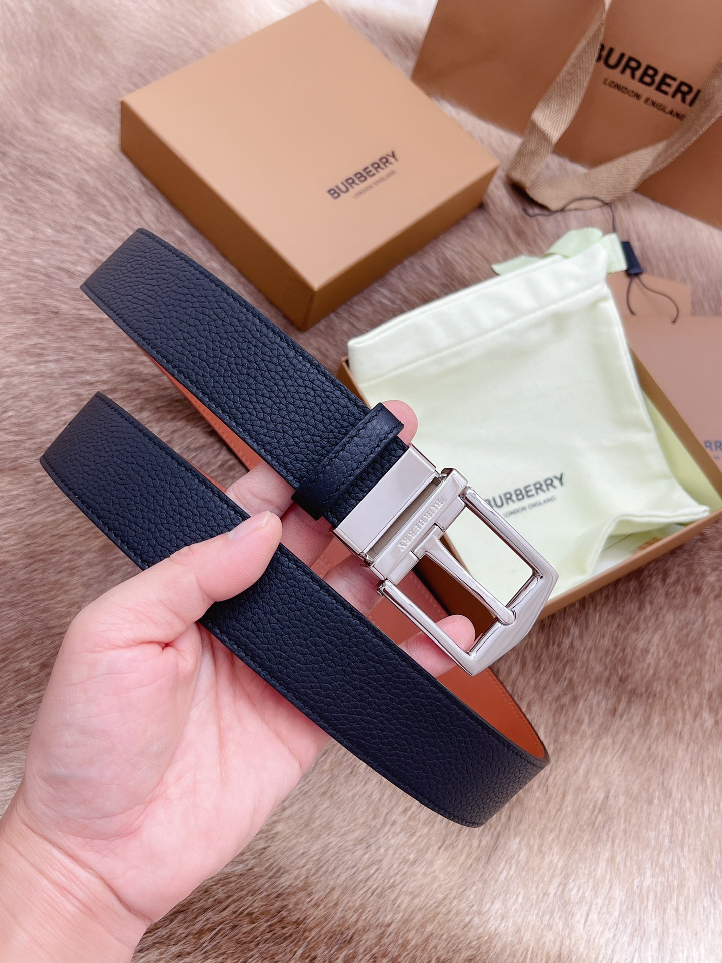 Burberry Male Basic Belt M