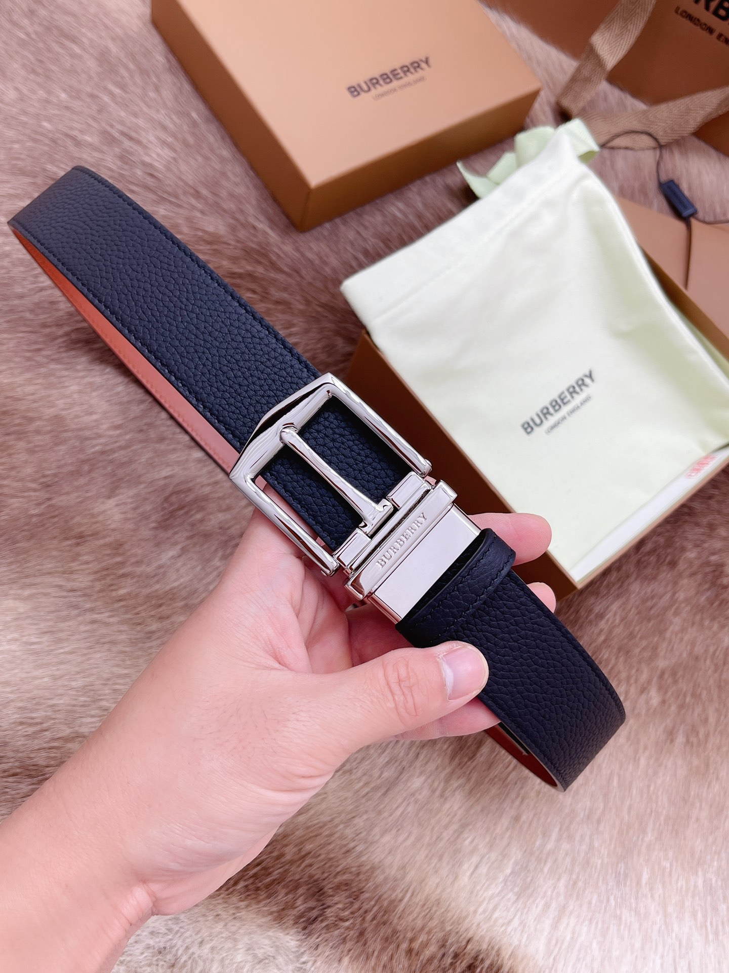 Burberry Male Basic Belt M
