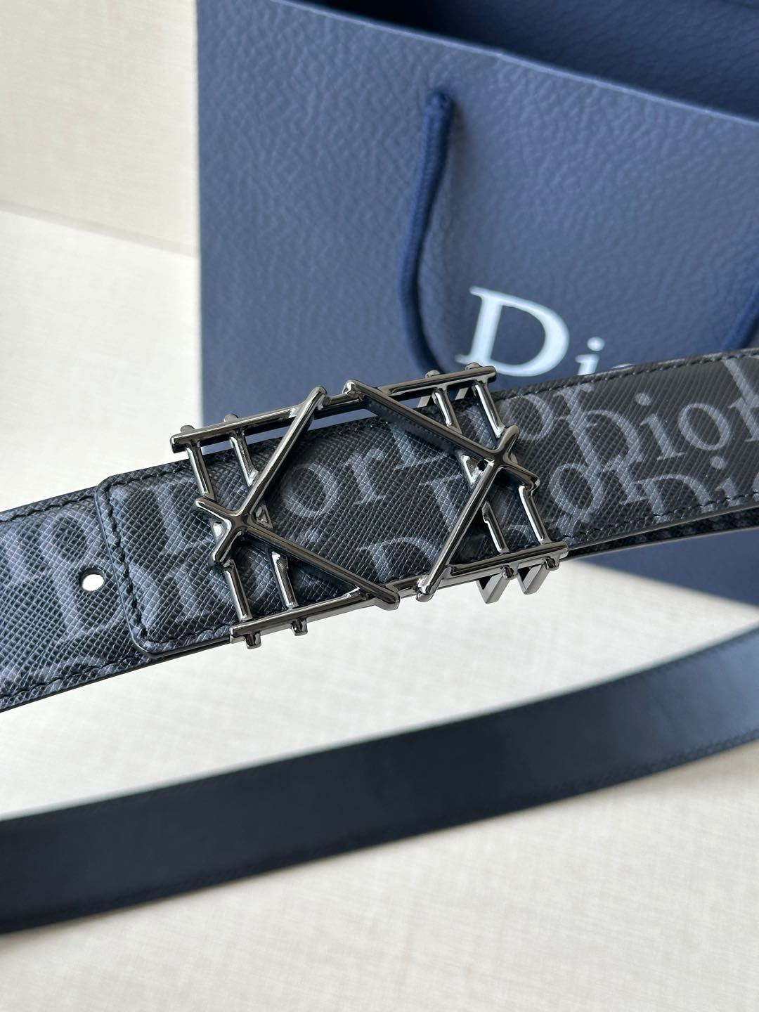 Dior Male Basic Belt M