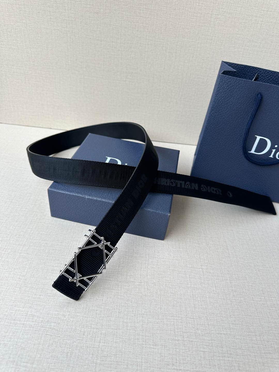 Dior Male Basic Belt M