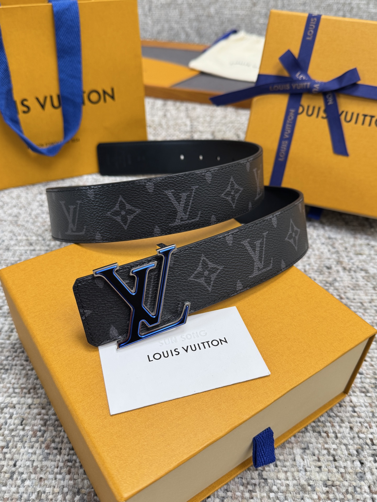 Louis Vuitton Basic Belt S-l