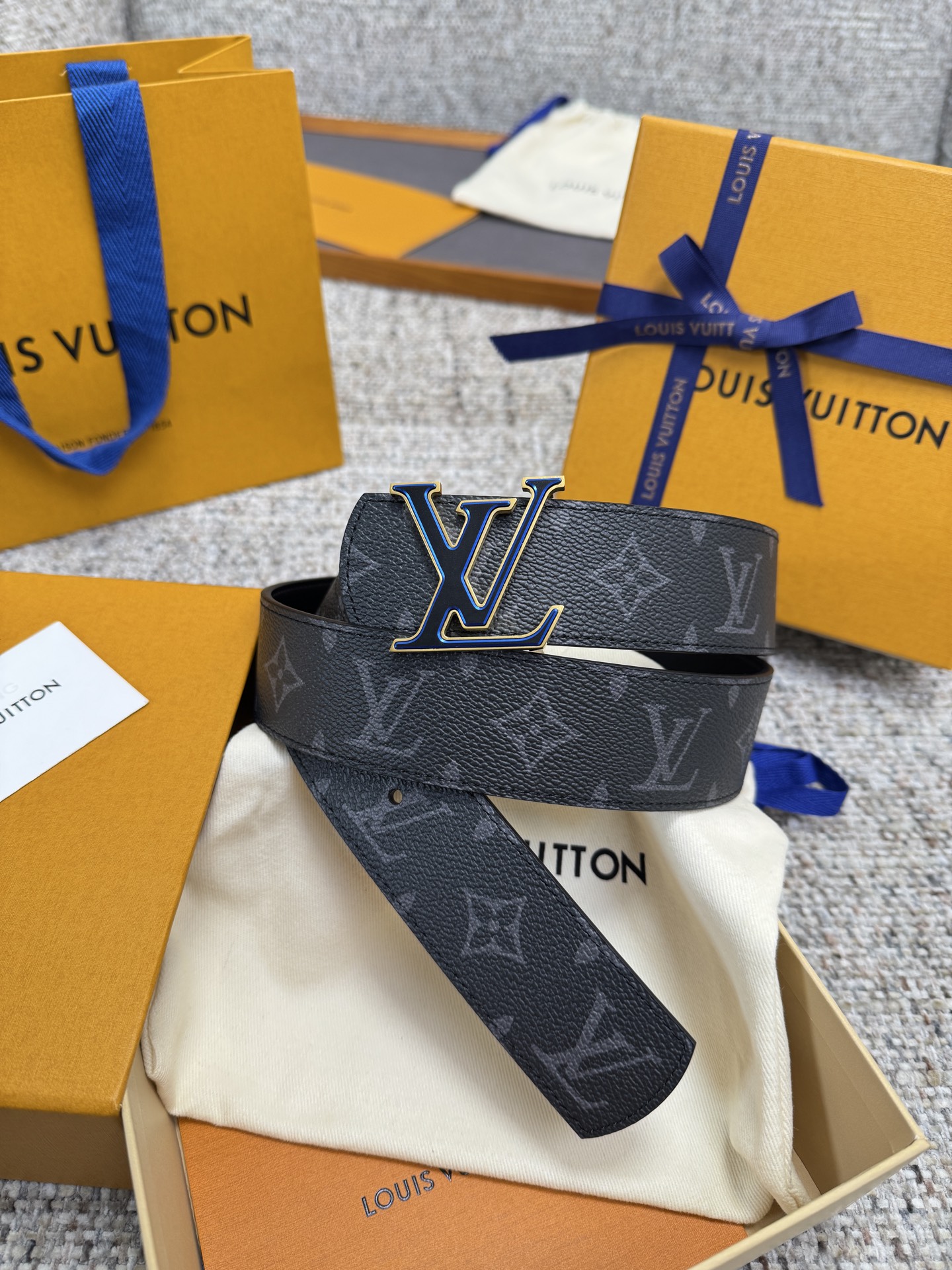 Louis Vuitton Basic Belt S-l