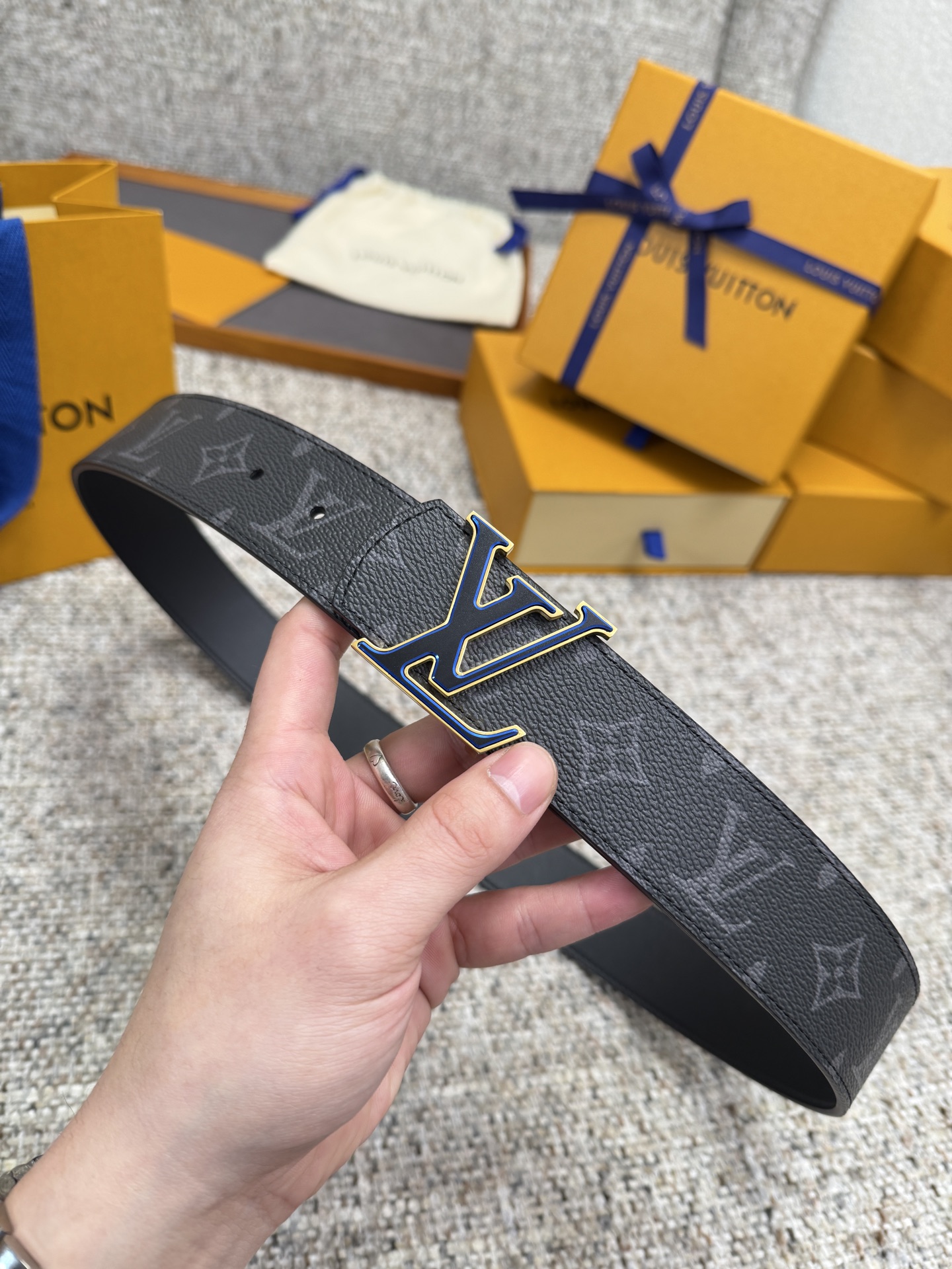 Louis Vuitton Basic Belt S-l