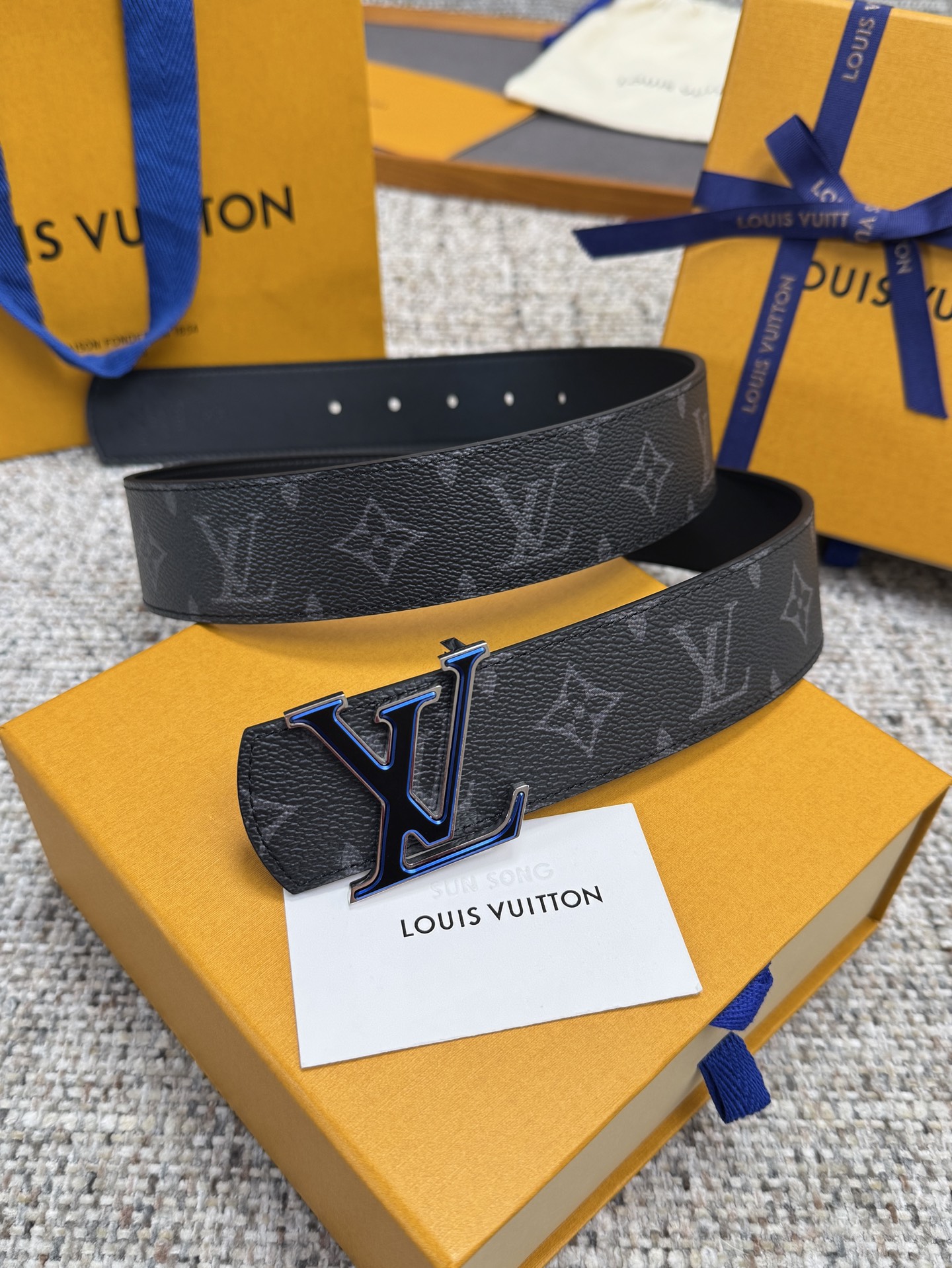 Louis Vuitton Basic Belt S-l