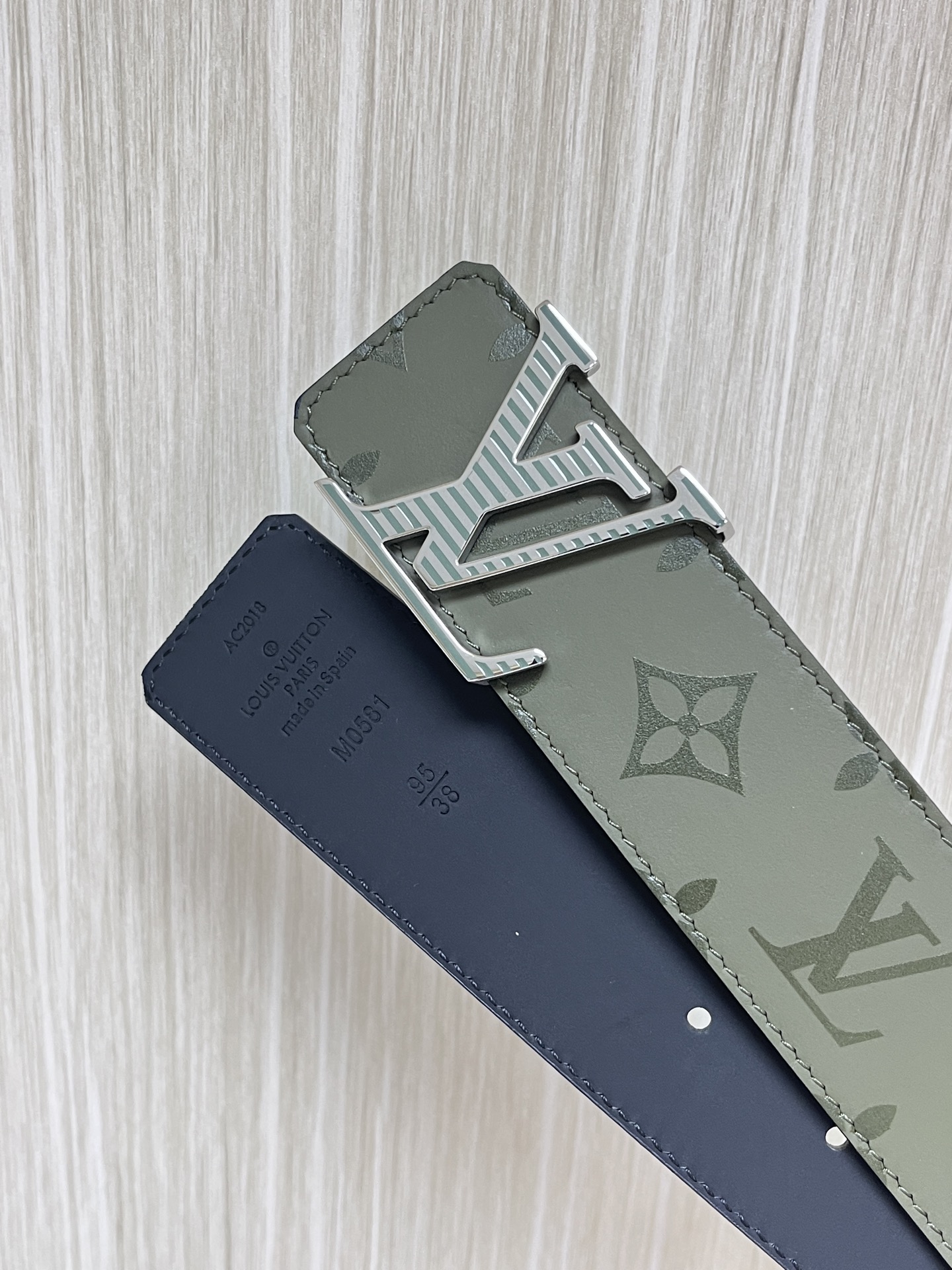 Louis Vuitton Basic Belt Cow Leather Black S-m-l