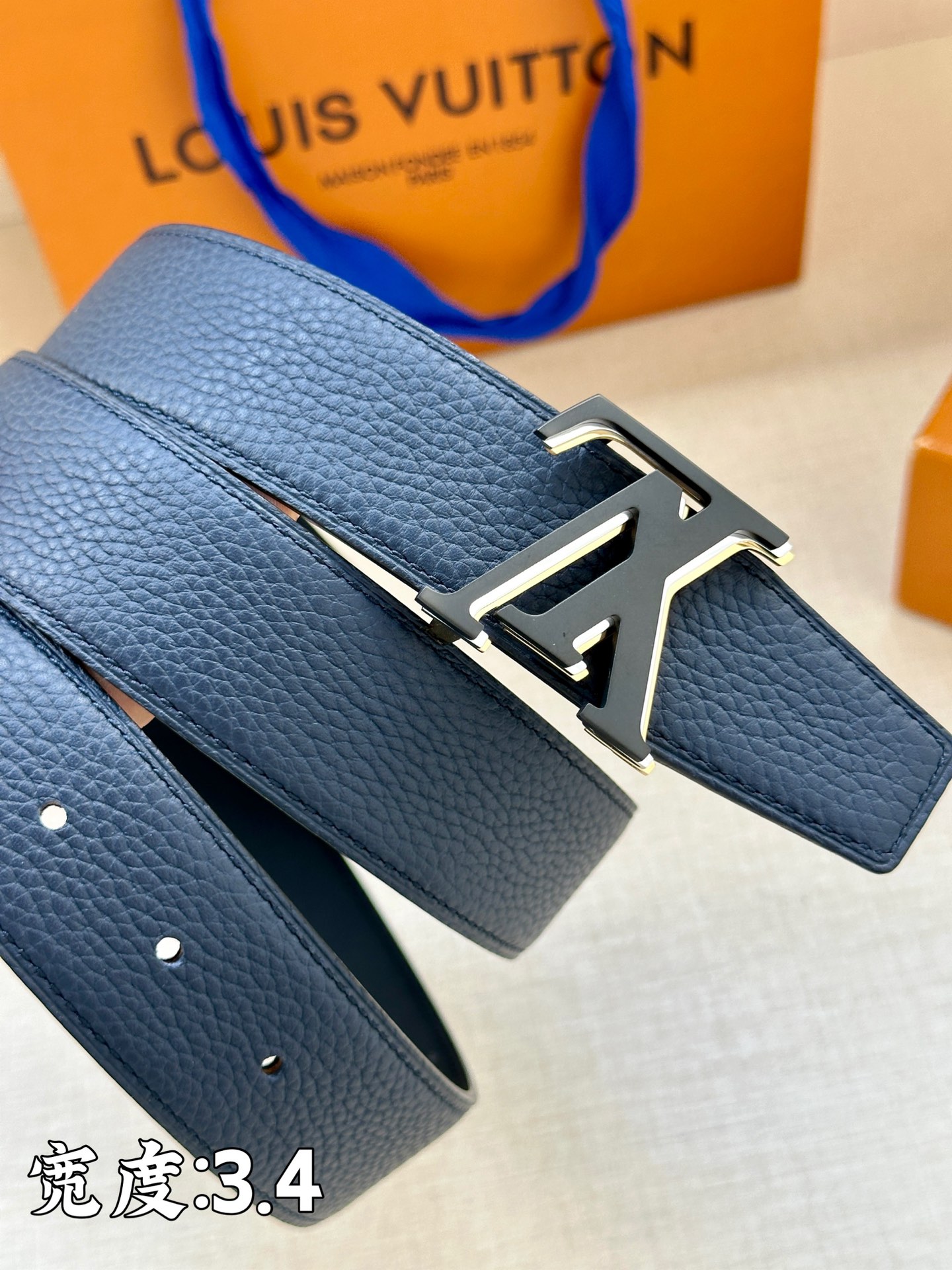 Louis Vuitton Male Basic Belt L