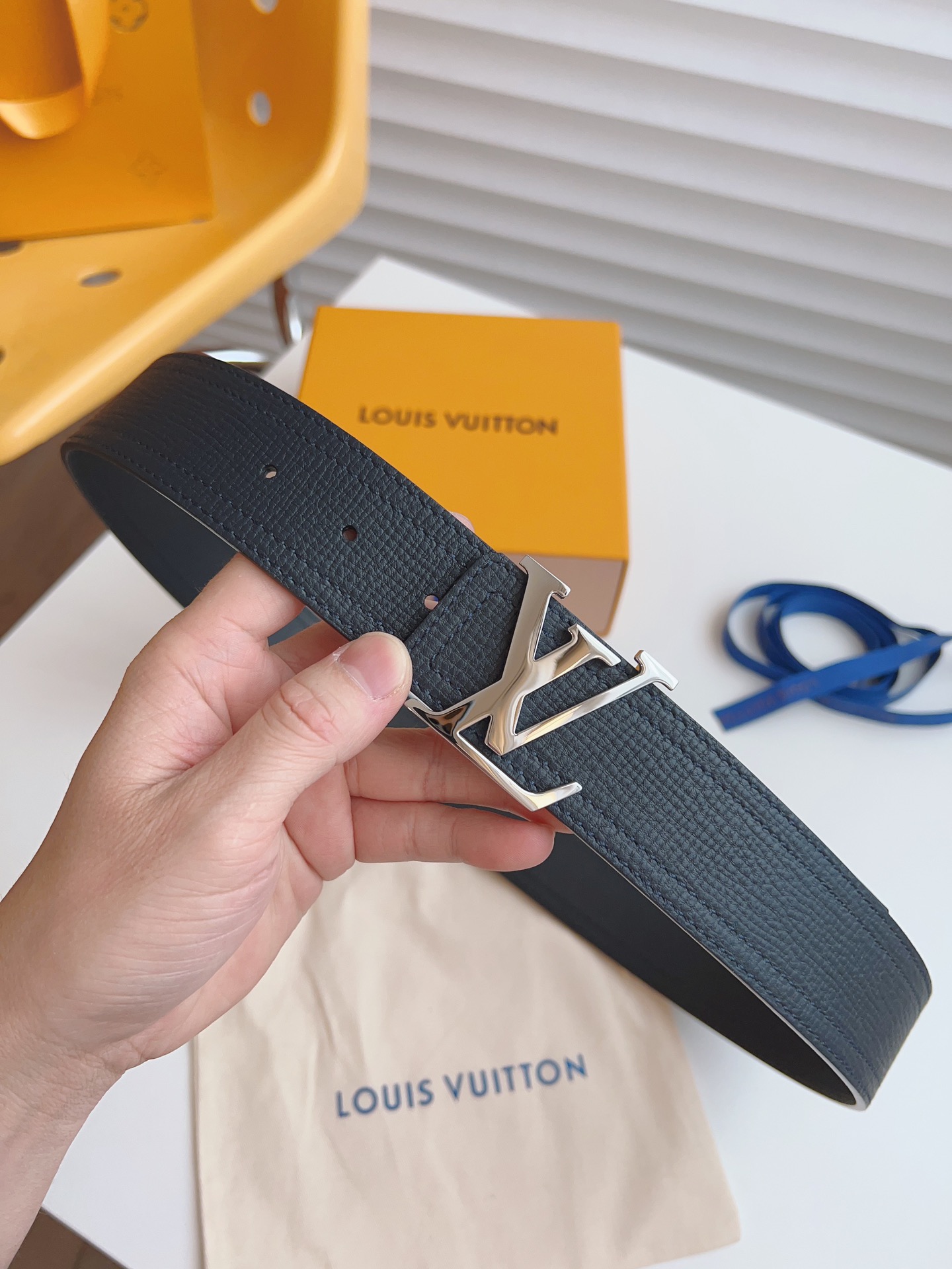 Louis Vuitton Basic Belt Cow Leather Black S-m-l