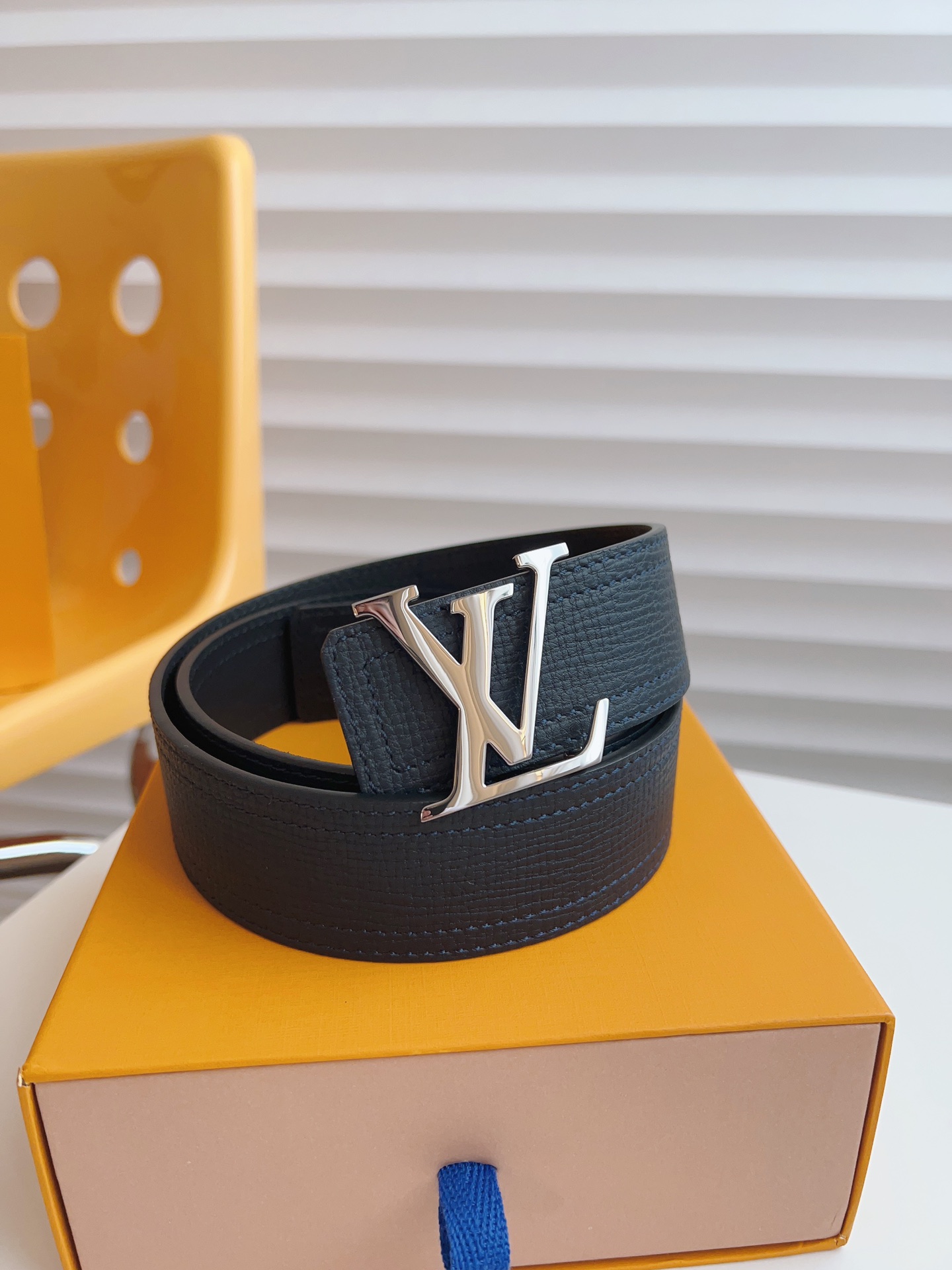 Louis Vuitton Basic Belt Cow Leather Black S-m-l