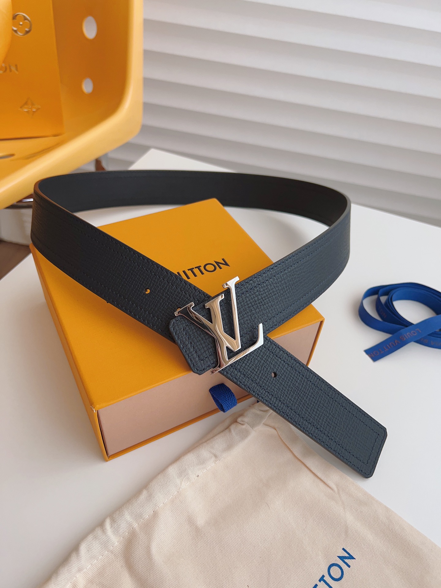 Louis Vuitton Basic Belt Cow Leather Black S-m-l