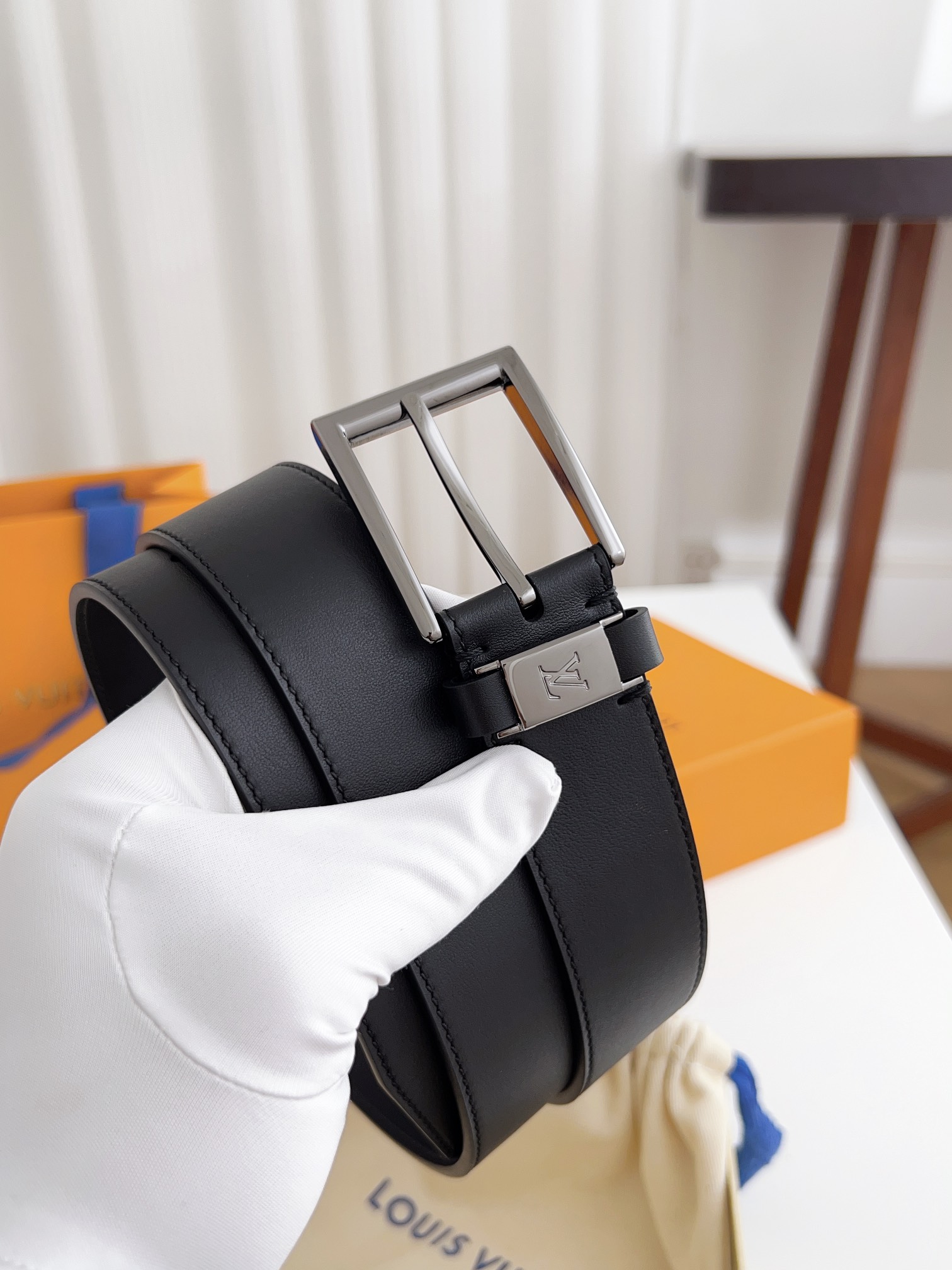 Louis Vuitton Male Basic Belt Cow Leather 125cm-l