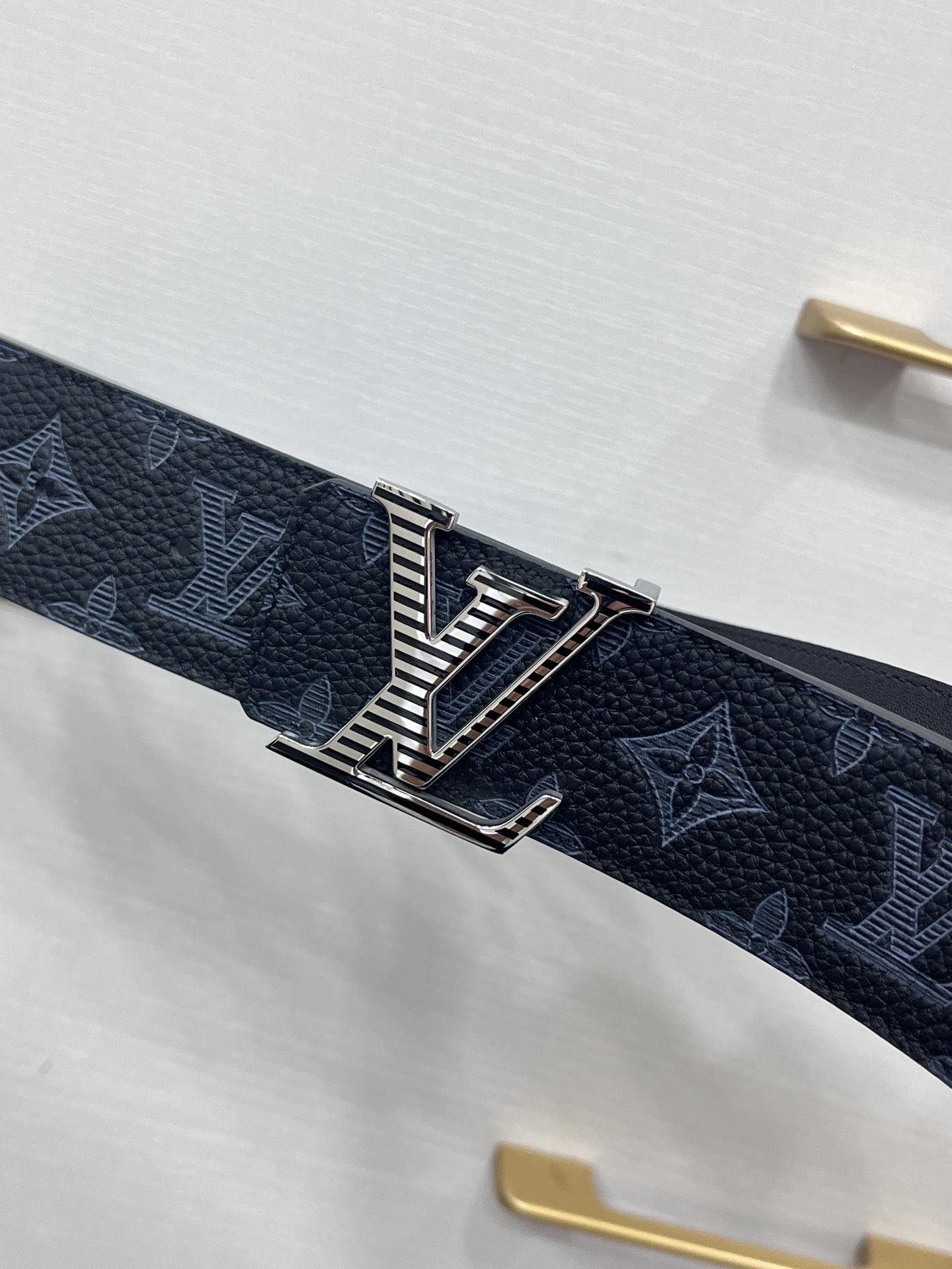 Louis Vuitton Male Basic Belt Cow Leather 40mm-l