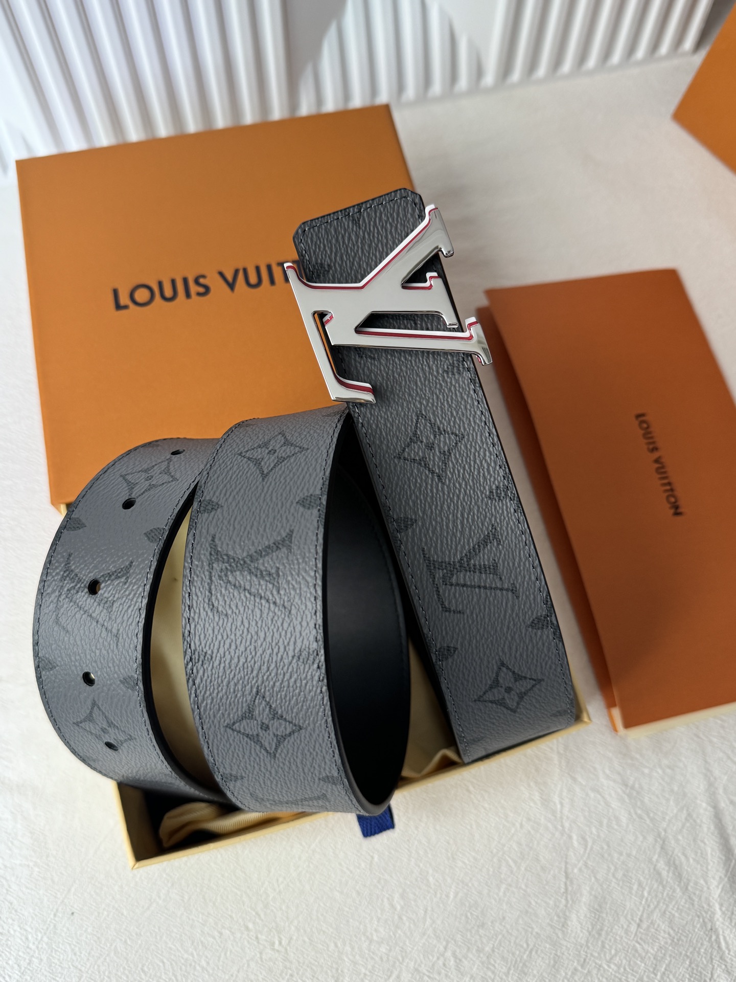 Louis Vuitton Male Basic Belt 40mm-s-m-l