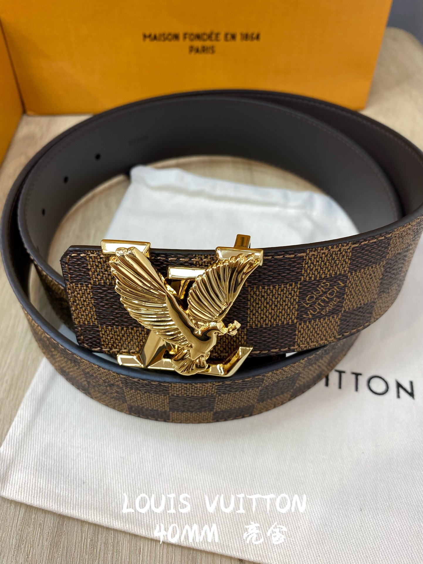 Louis Vuitton Male Basic Belt L
